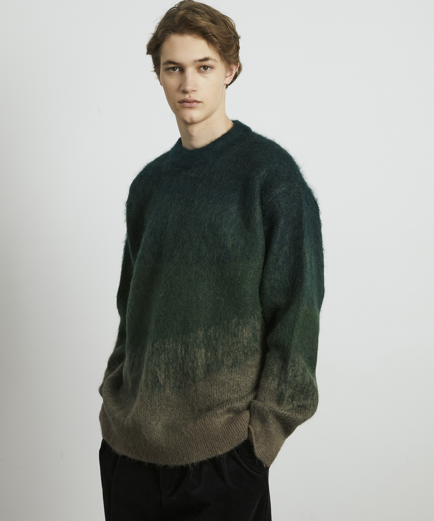 グラデーションキッドモヘアニット