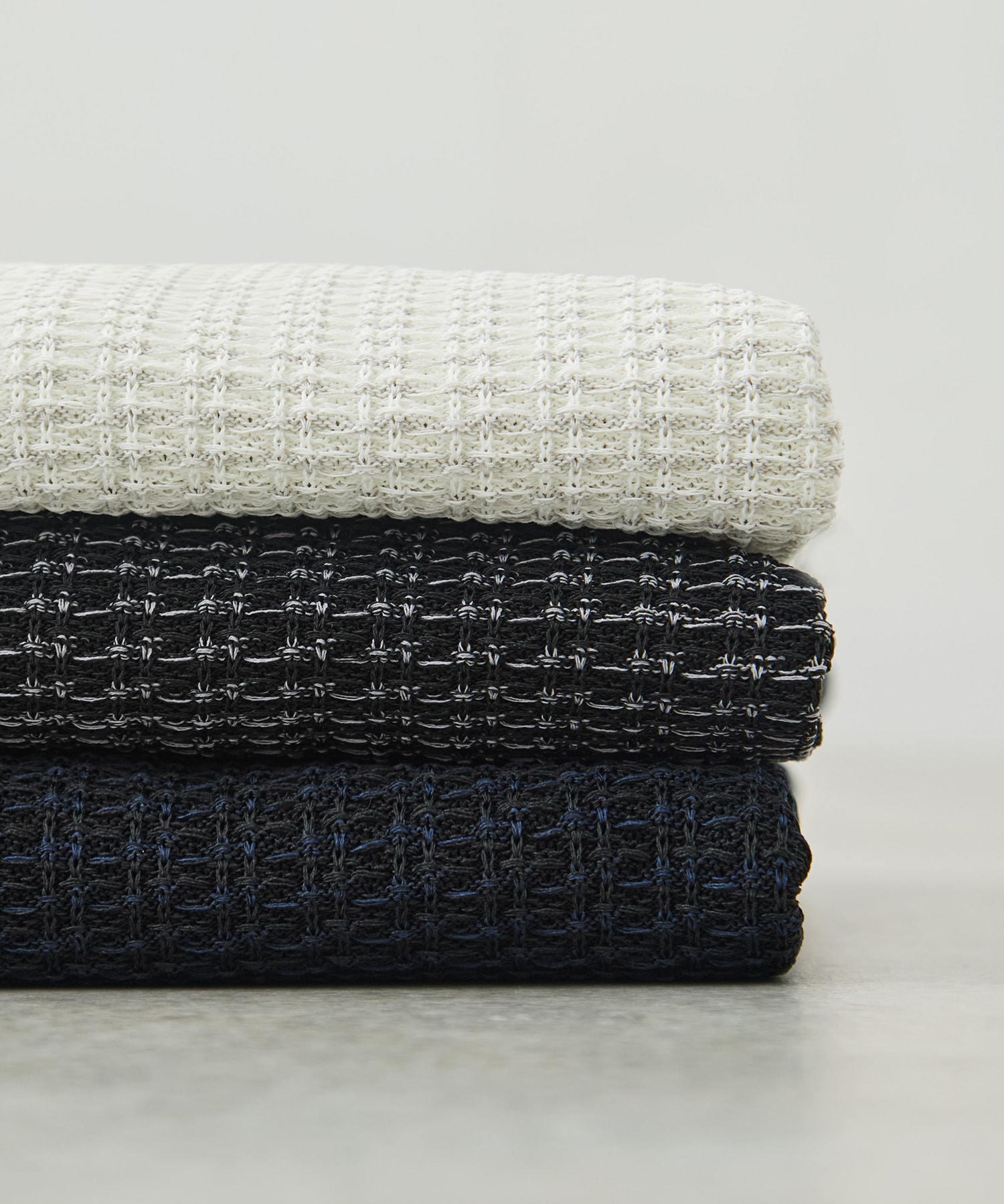 アウトラスト ジャガード クルーネックニット