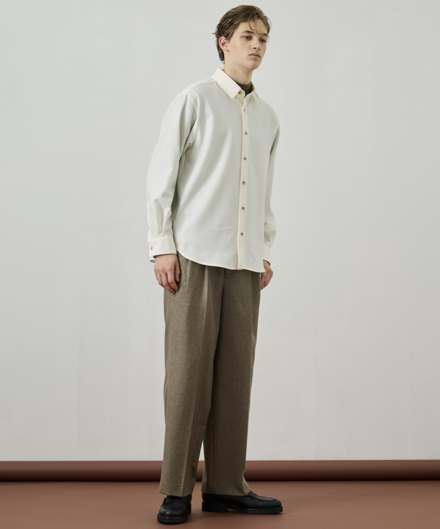 〈残りわずか〉ウールフラノ レギュラーカラーシャツ