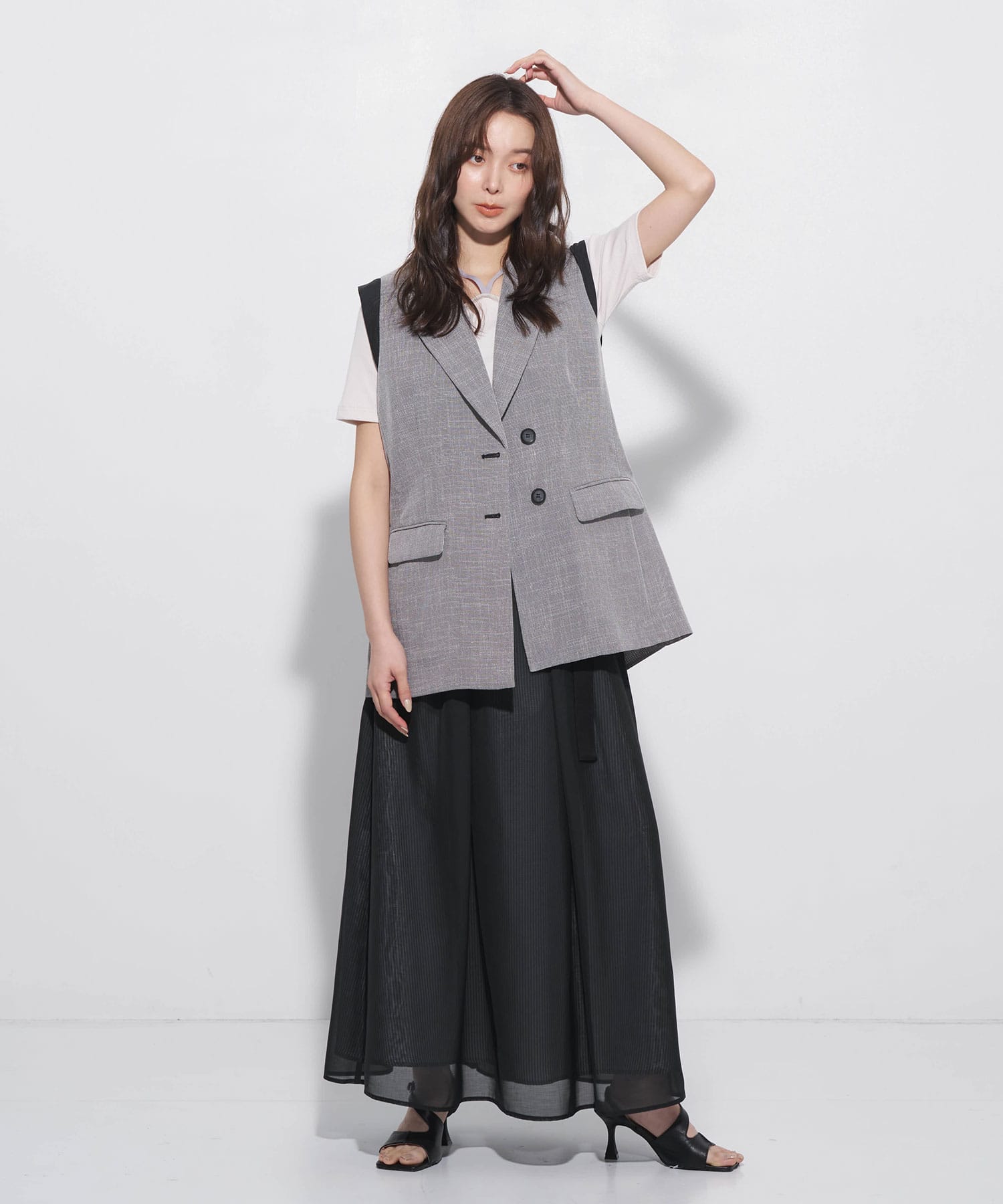 ショルダーポイントメッシュジレ