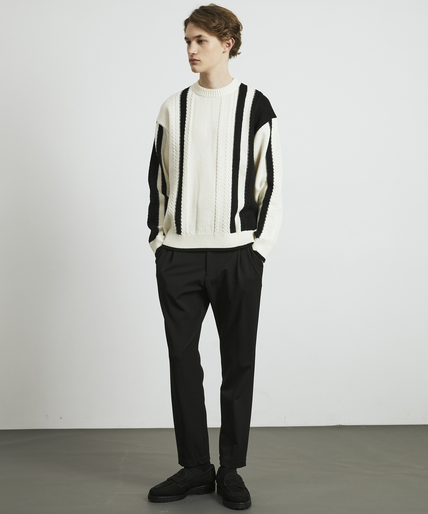 ケーブルインターシャ バイカラーニット