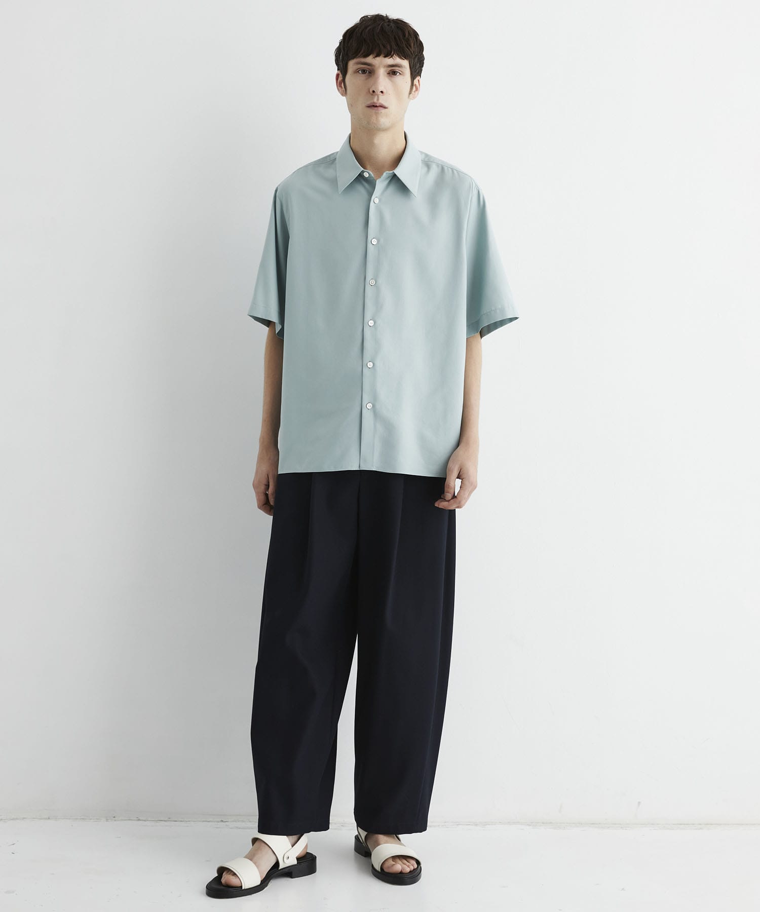 ハイツイスト バレルチノパンツ