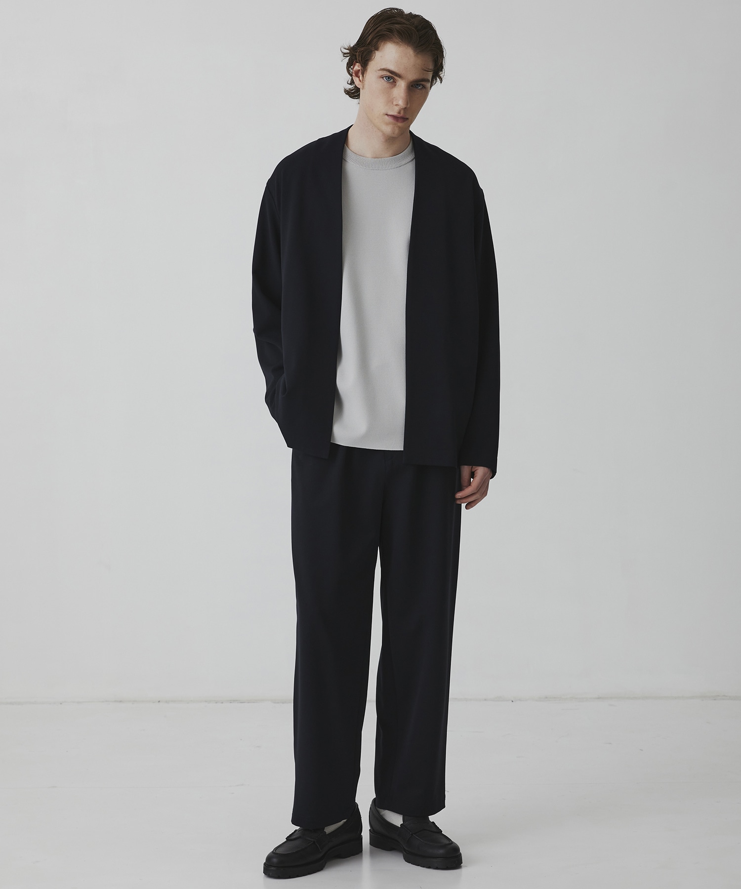 アウトラスト カーディガン