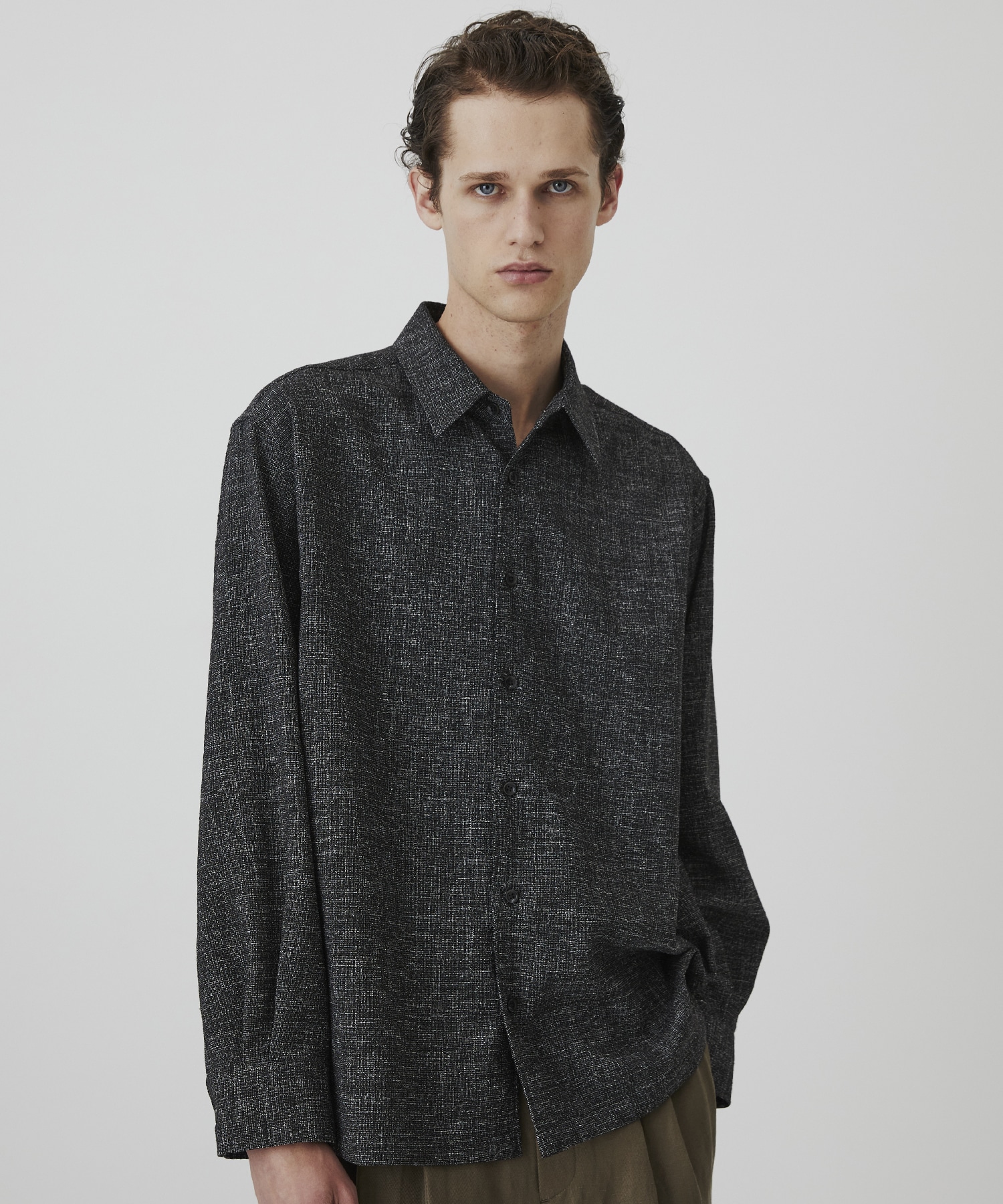 〈再入荷なし〉LIGHT TWEED ロングスリーブシャツ