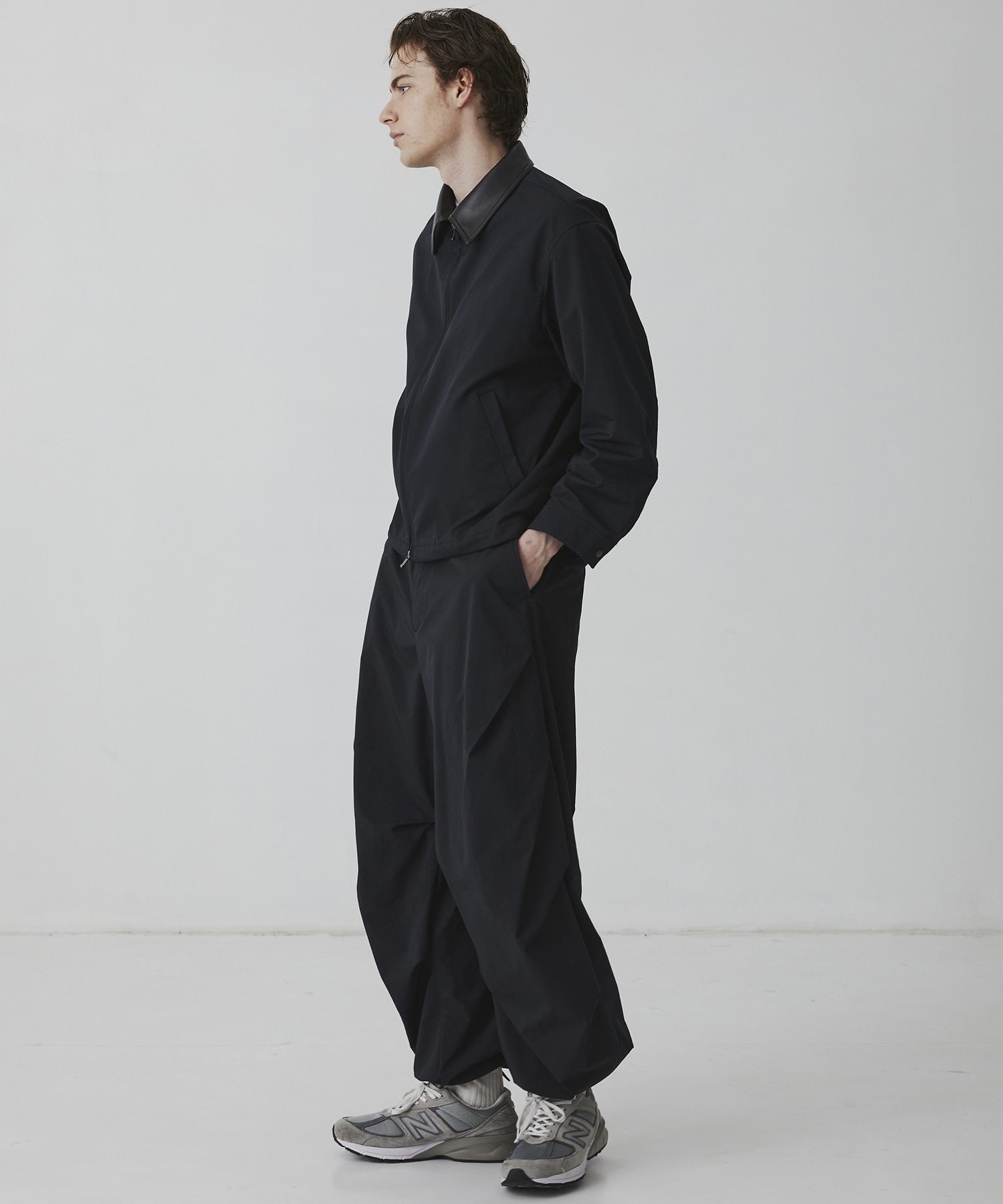 LIGHT DOLPHIN ワイドパラシュートパンツ