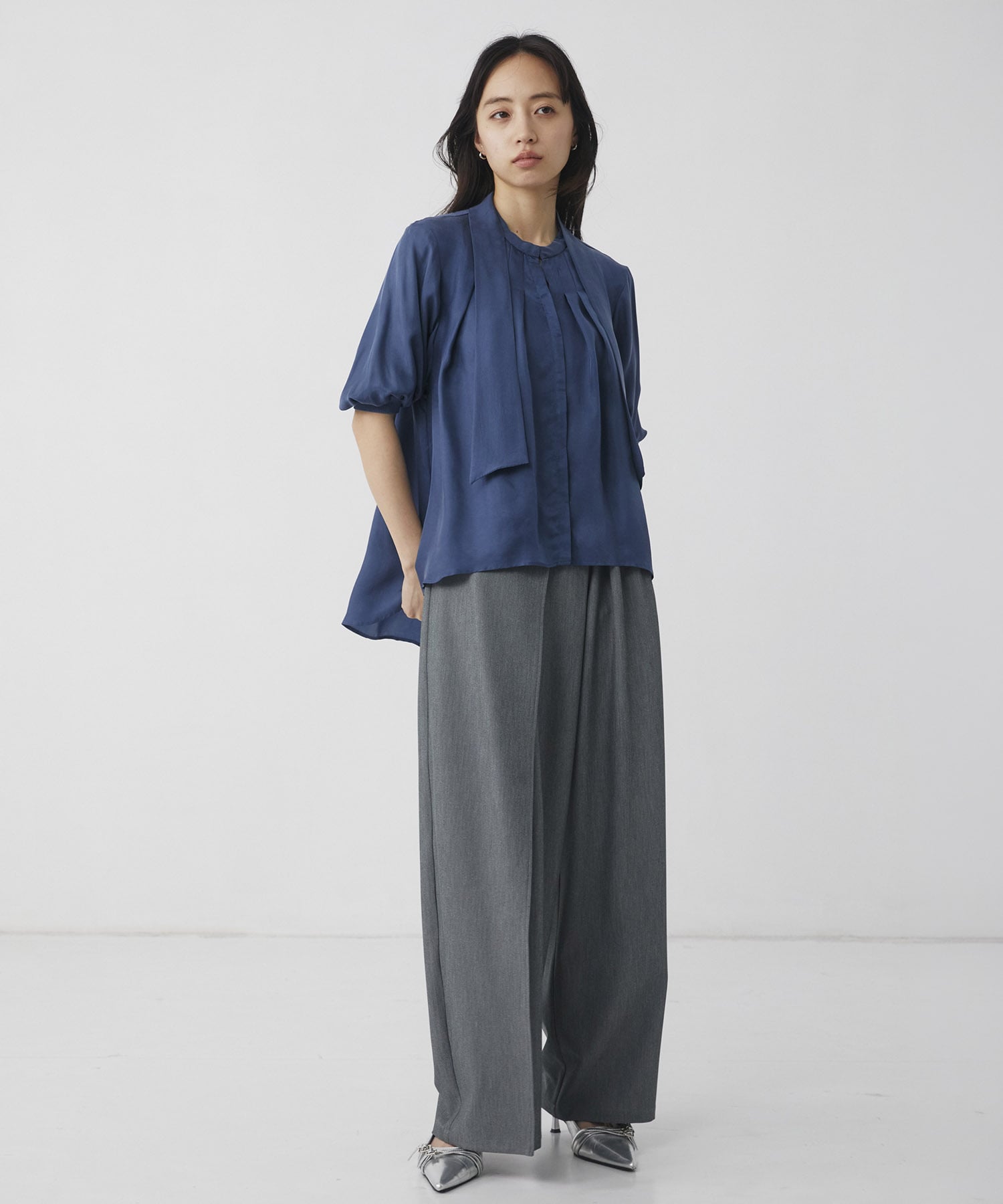 残りわずか〉アシメタックホックワイドパンツ(1 GREY): : ウィメンズ