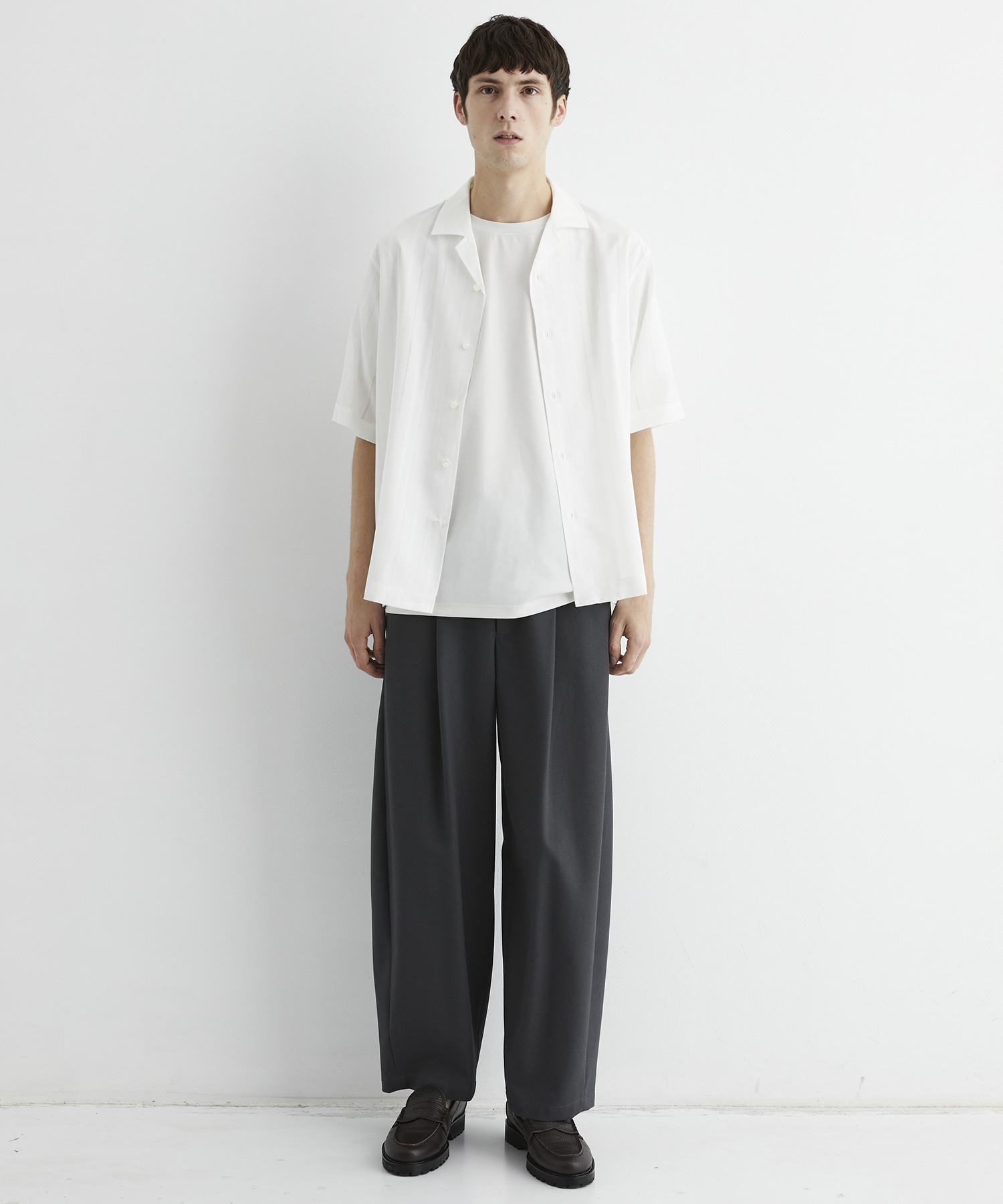 ハイツイスト バレルチノパンツ