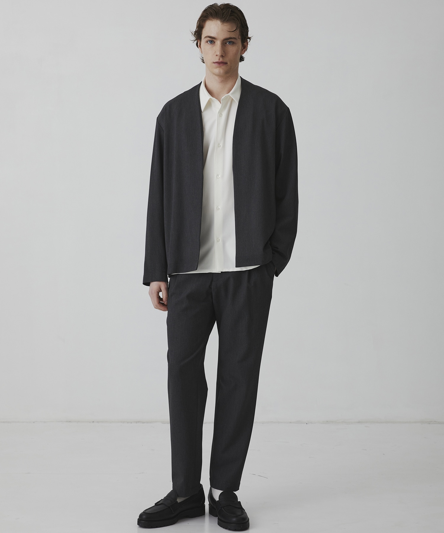 アウトラスト カーディガン