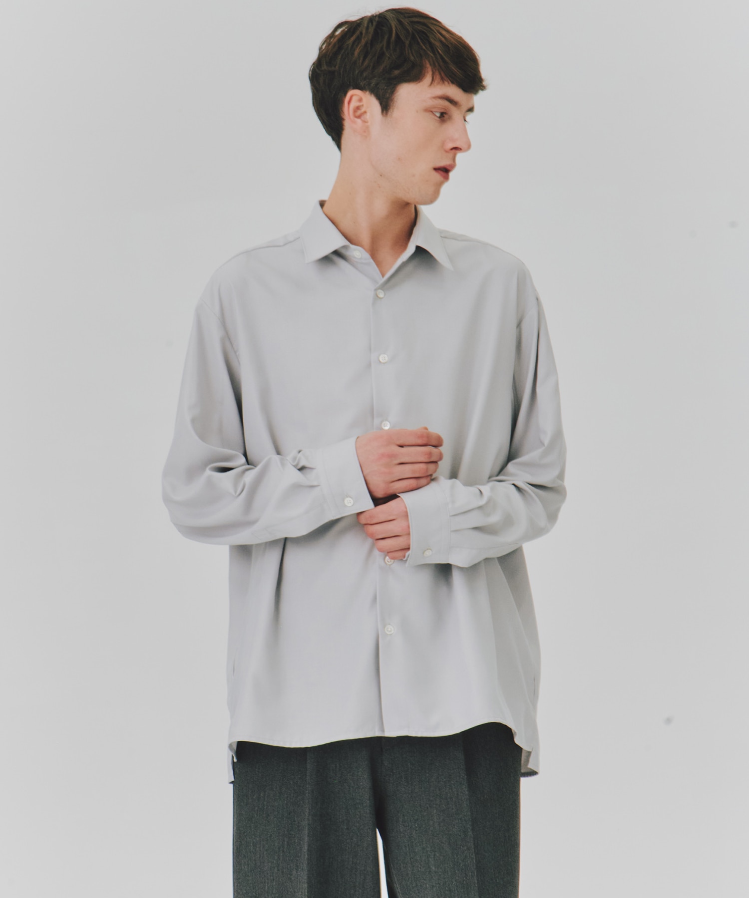 〈WEB限定〉DRY RAYON  リラックスシャツ