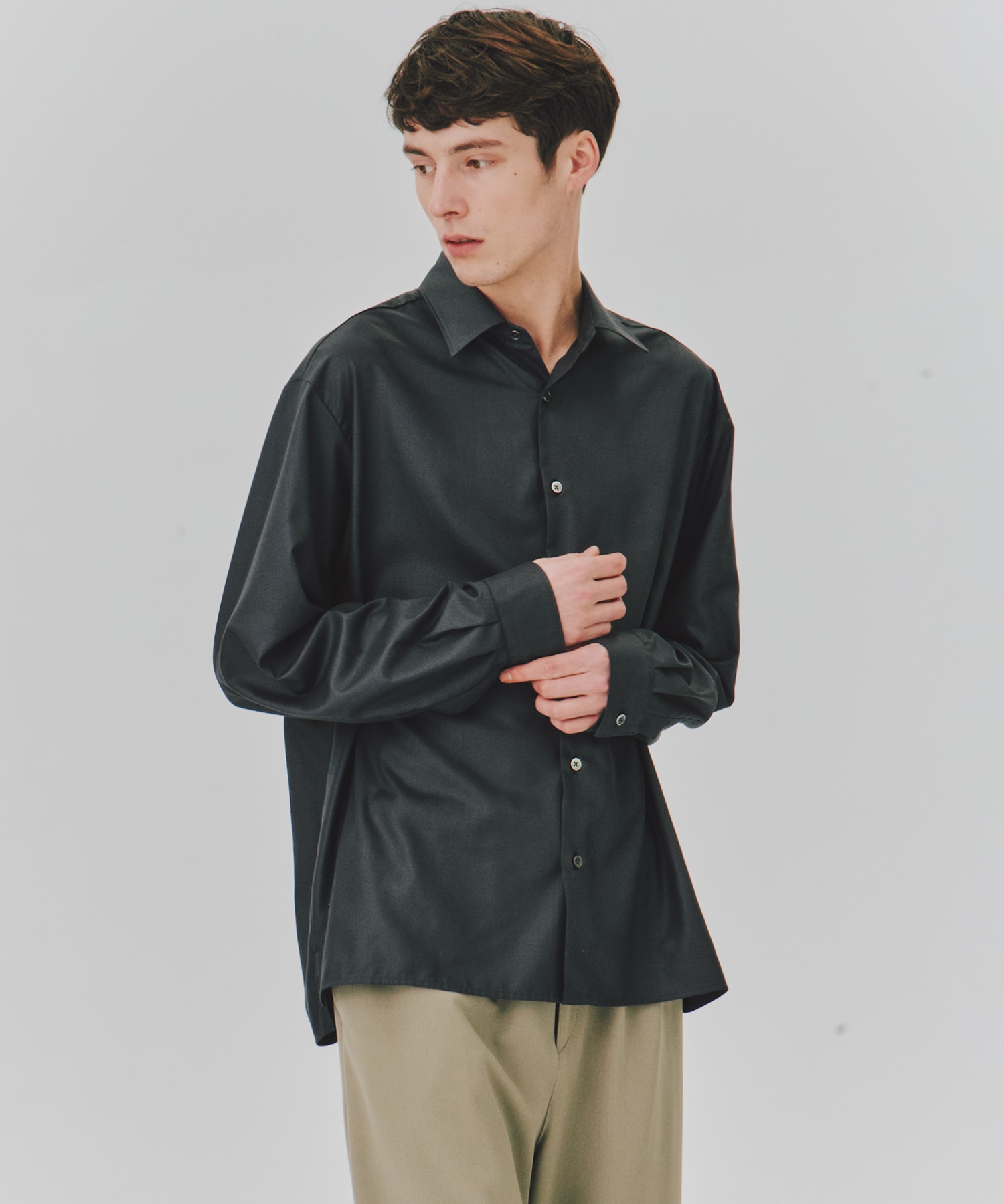〈WEB限定〉DRY RAYON  リラックスシャツ