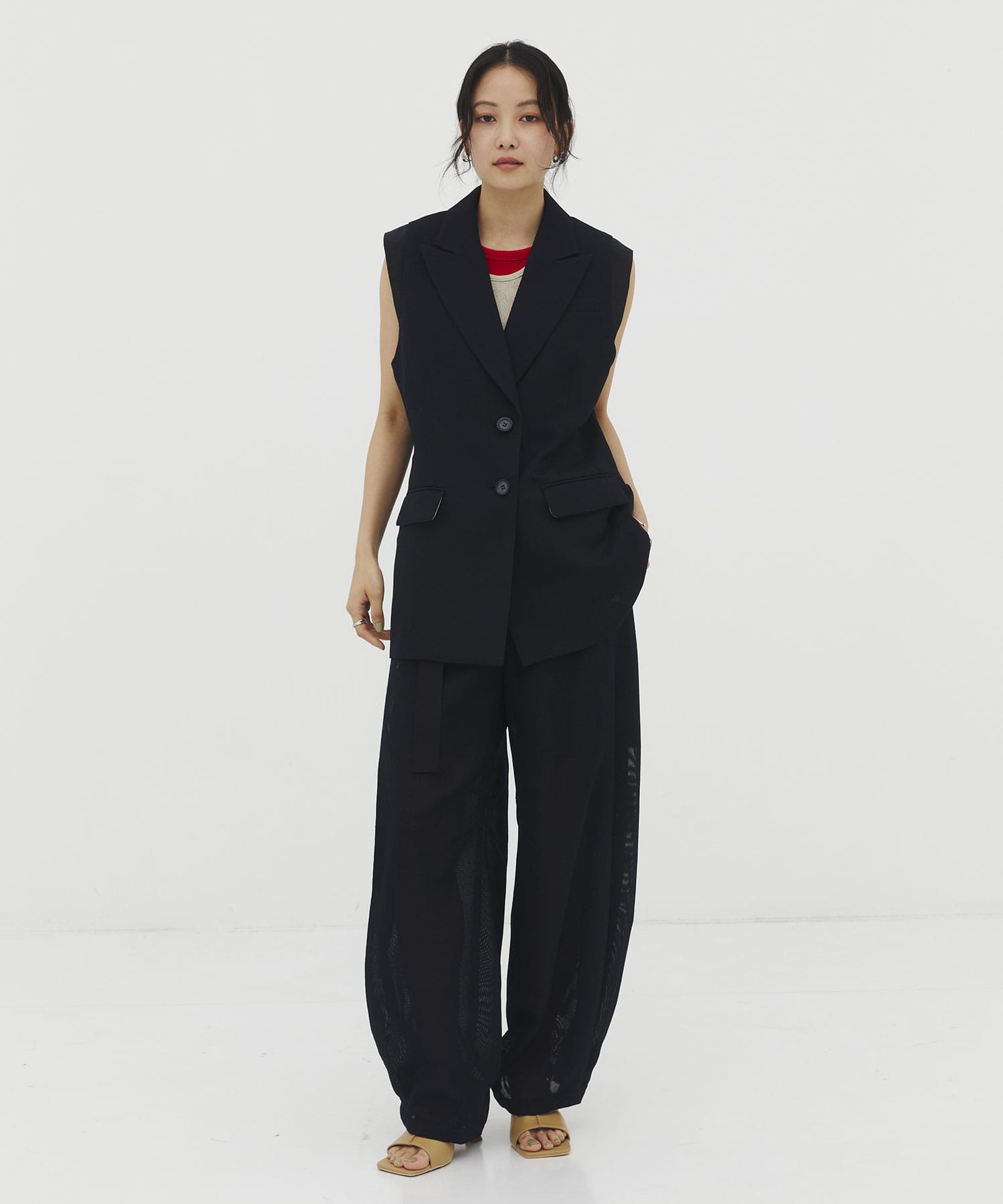〈再入荷〉サイドタックメッシュバレルパンツ