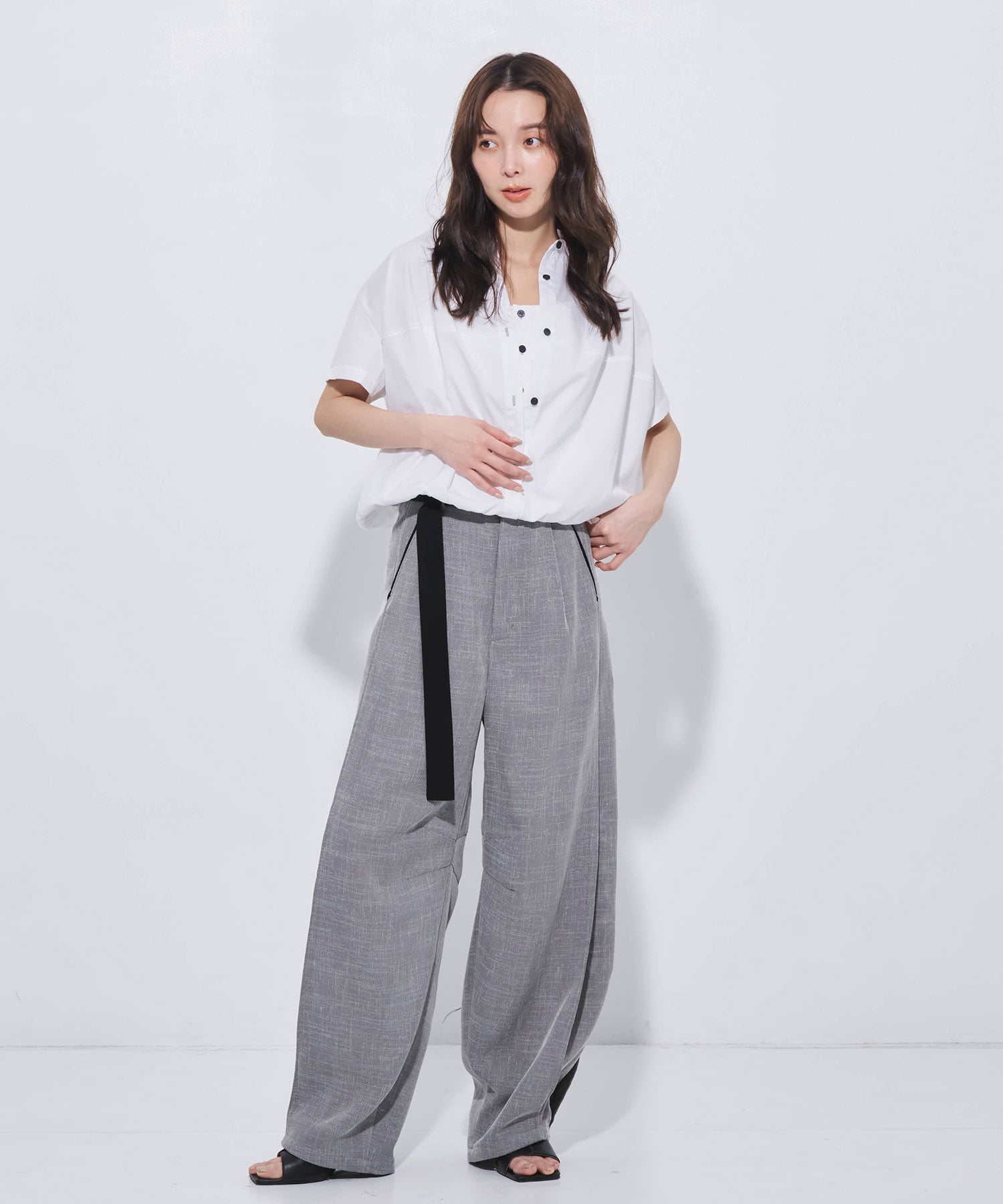 〈再入荷〉サイドタックメッシュバレルパンツ