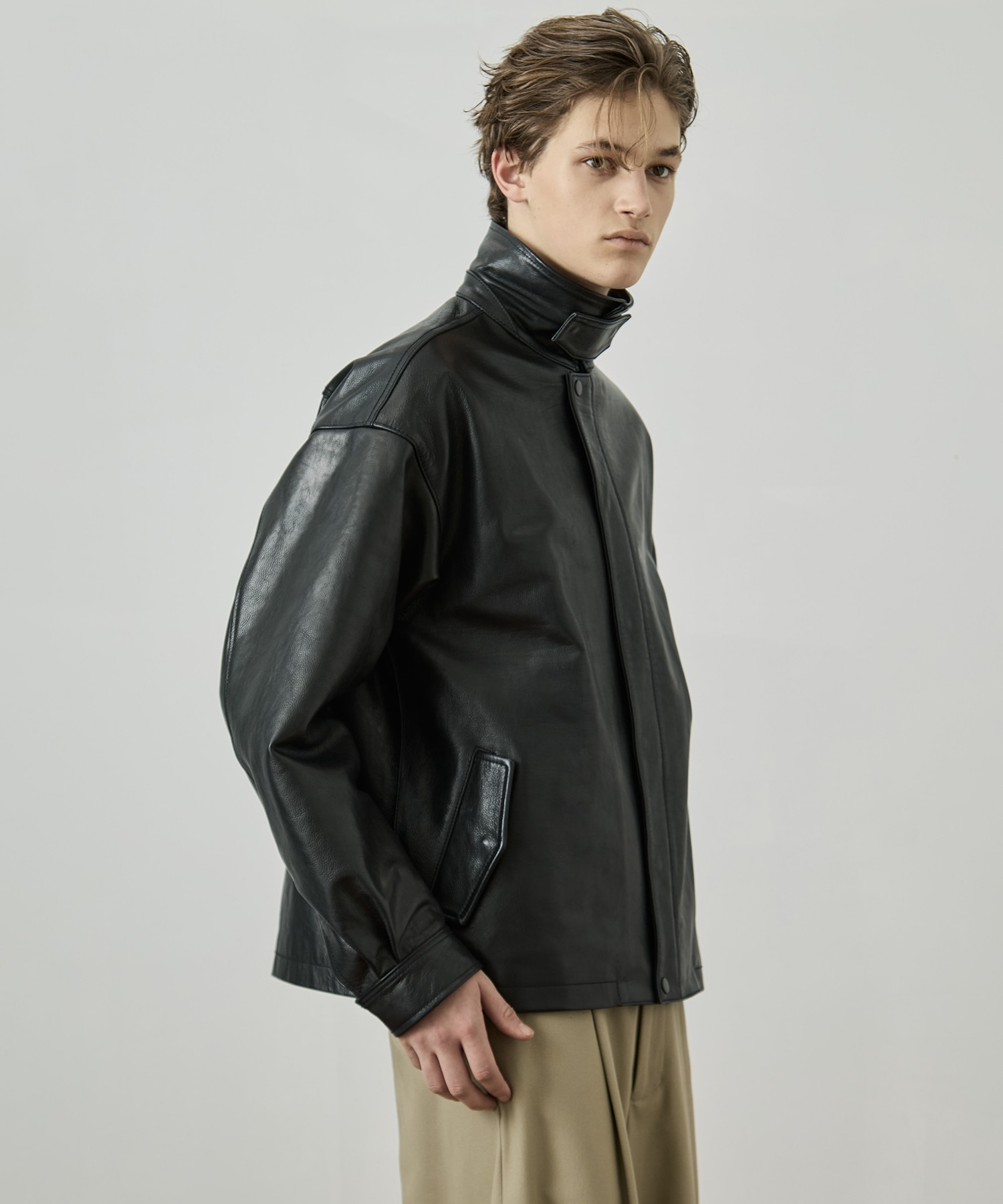 WATER BUFFALO フライトレザーブルゾン