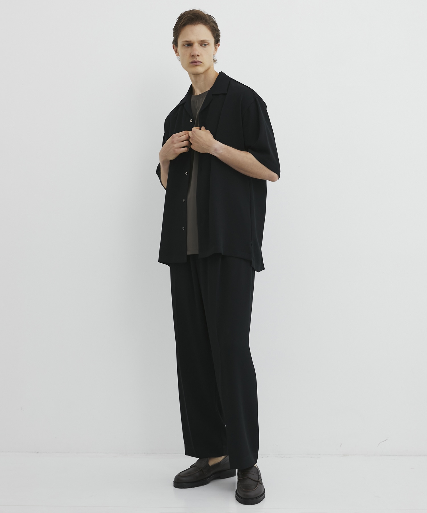 COLD DRY PLEATS オープンカラーシャツ