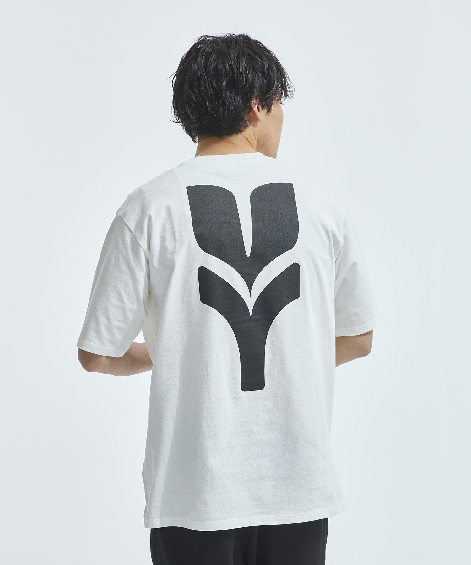 Graphic T（basic size)(1 WHITE 3): : メンズ｜UNITED TOKYO ONLINE STORE