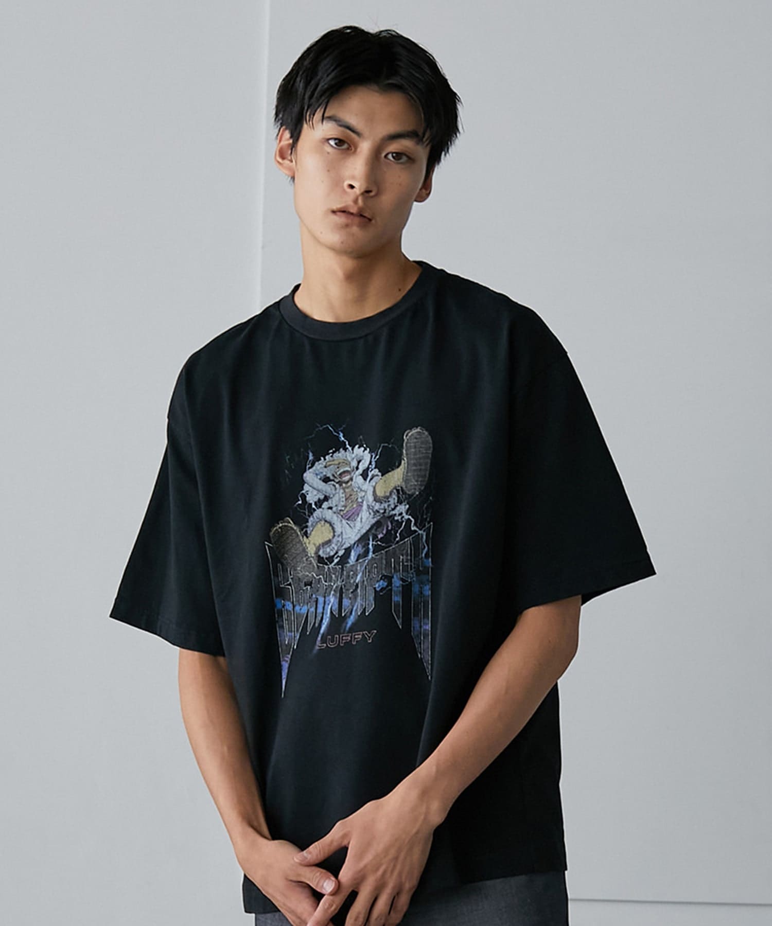 とのコラボレーションTシャツONE PIECE ルフィ ギア5 バンド Tシャツ UNITED TOKYO