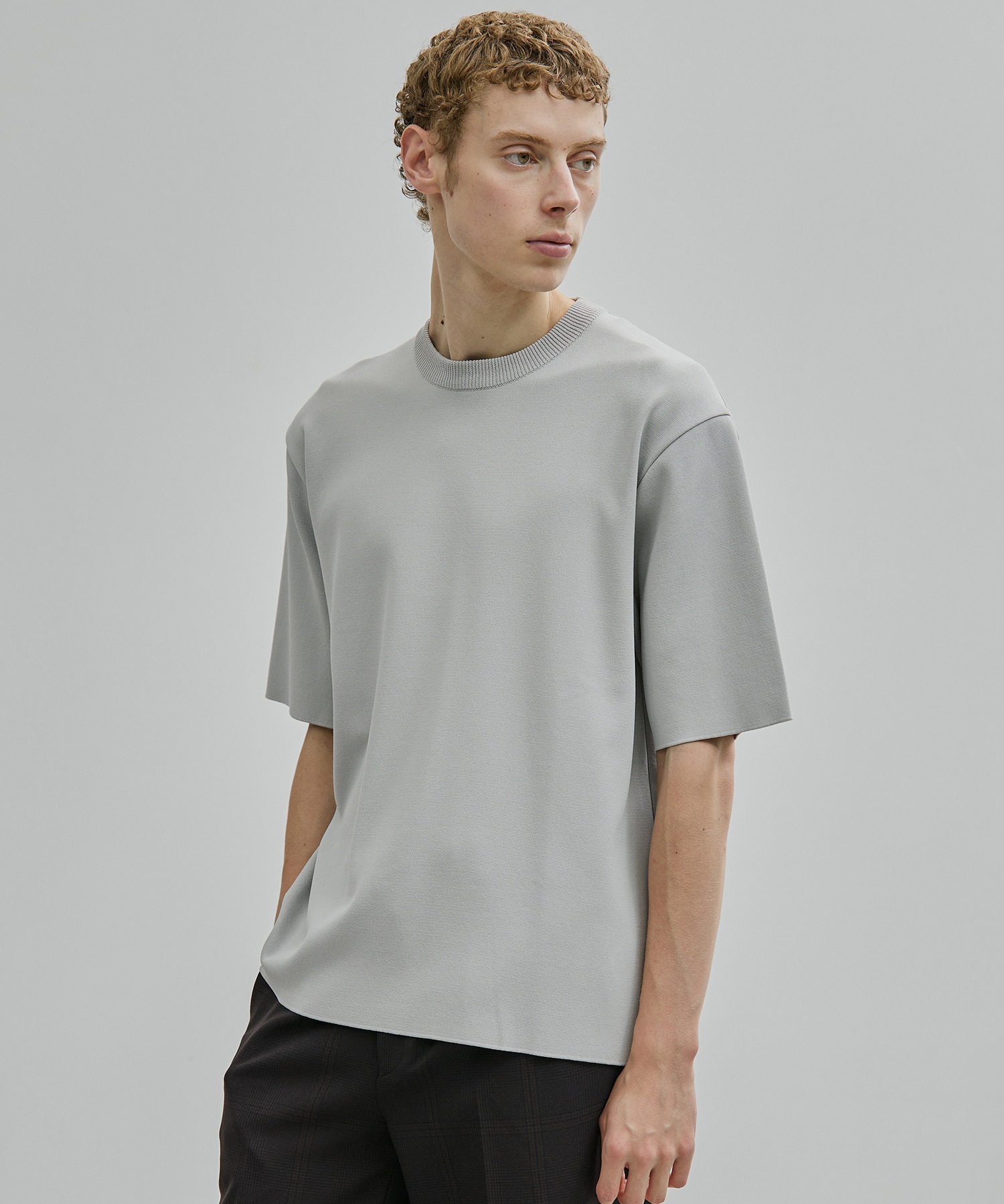 LIGHT GREY