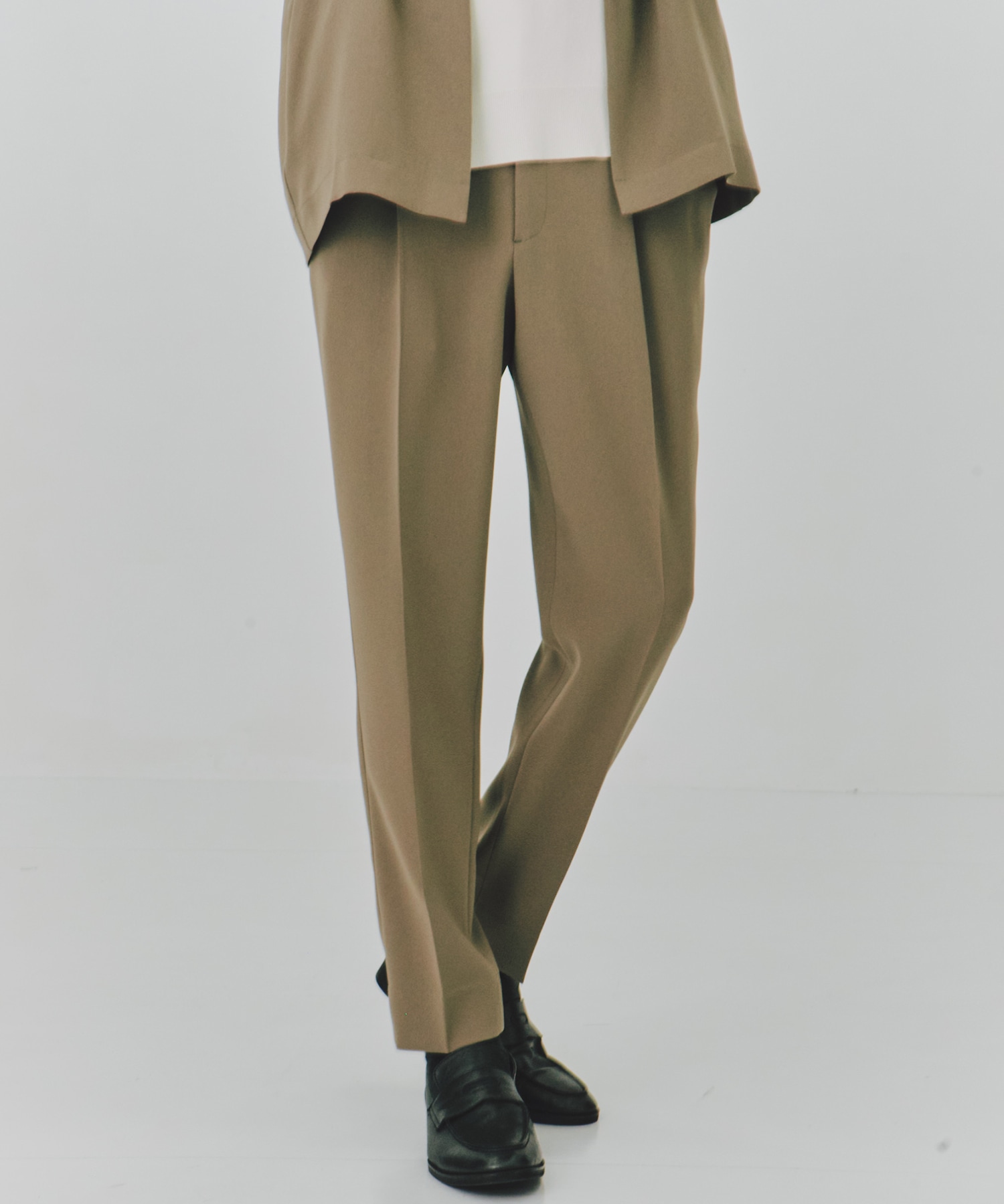 GREY BEIGE