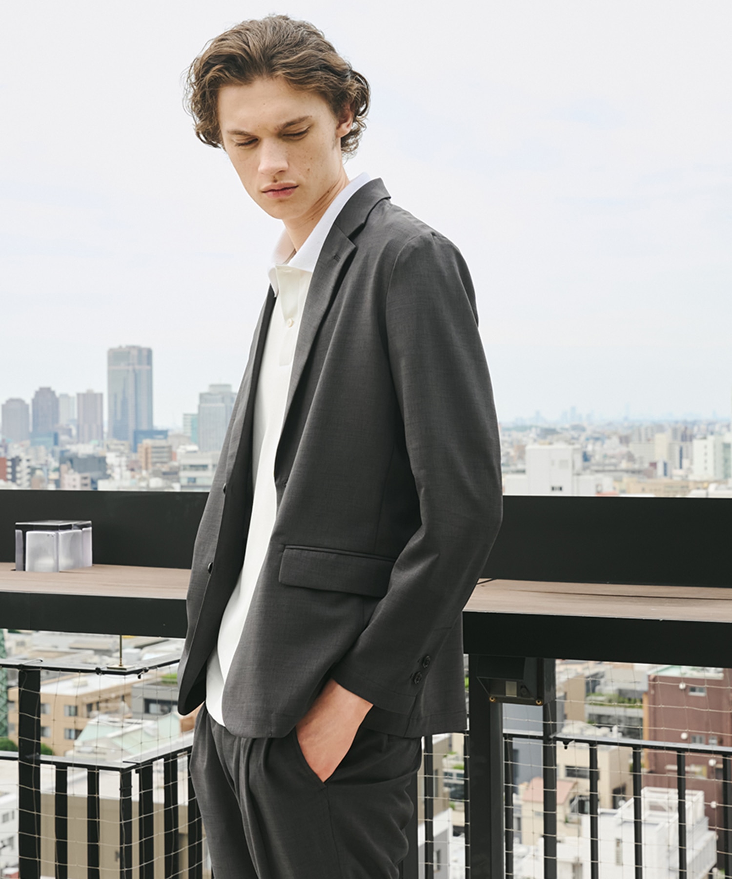 DARK GREY