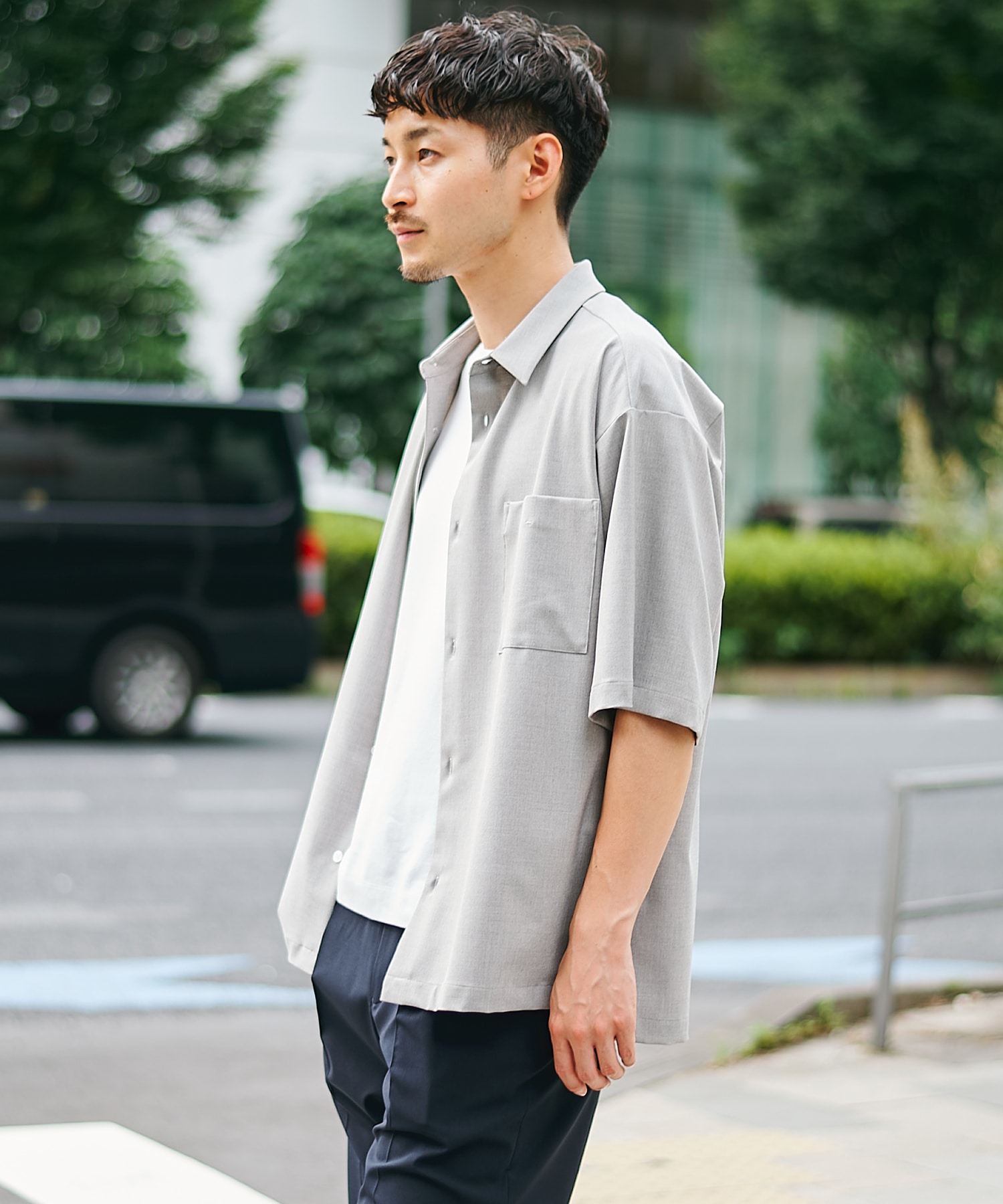 GREY BEIGE