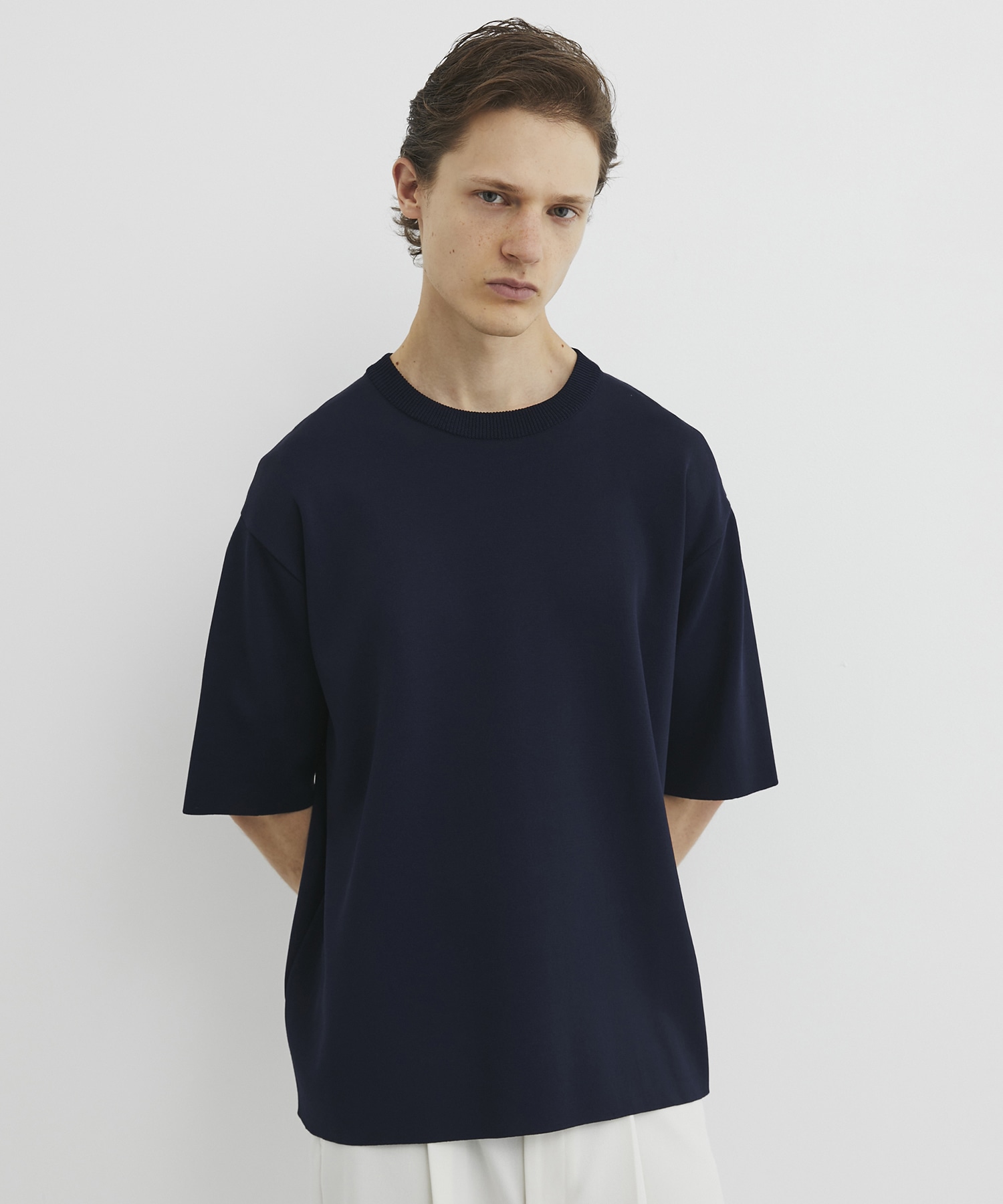18G サーブルストレッチクルーネックニットTEE(1 OFF WHITE): : メンズ