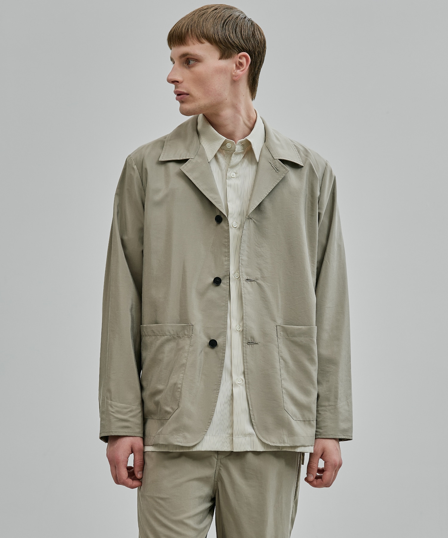 GREY BEIGE