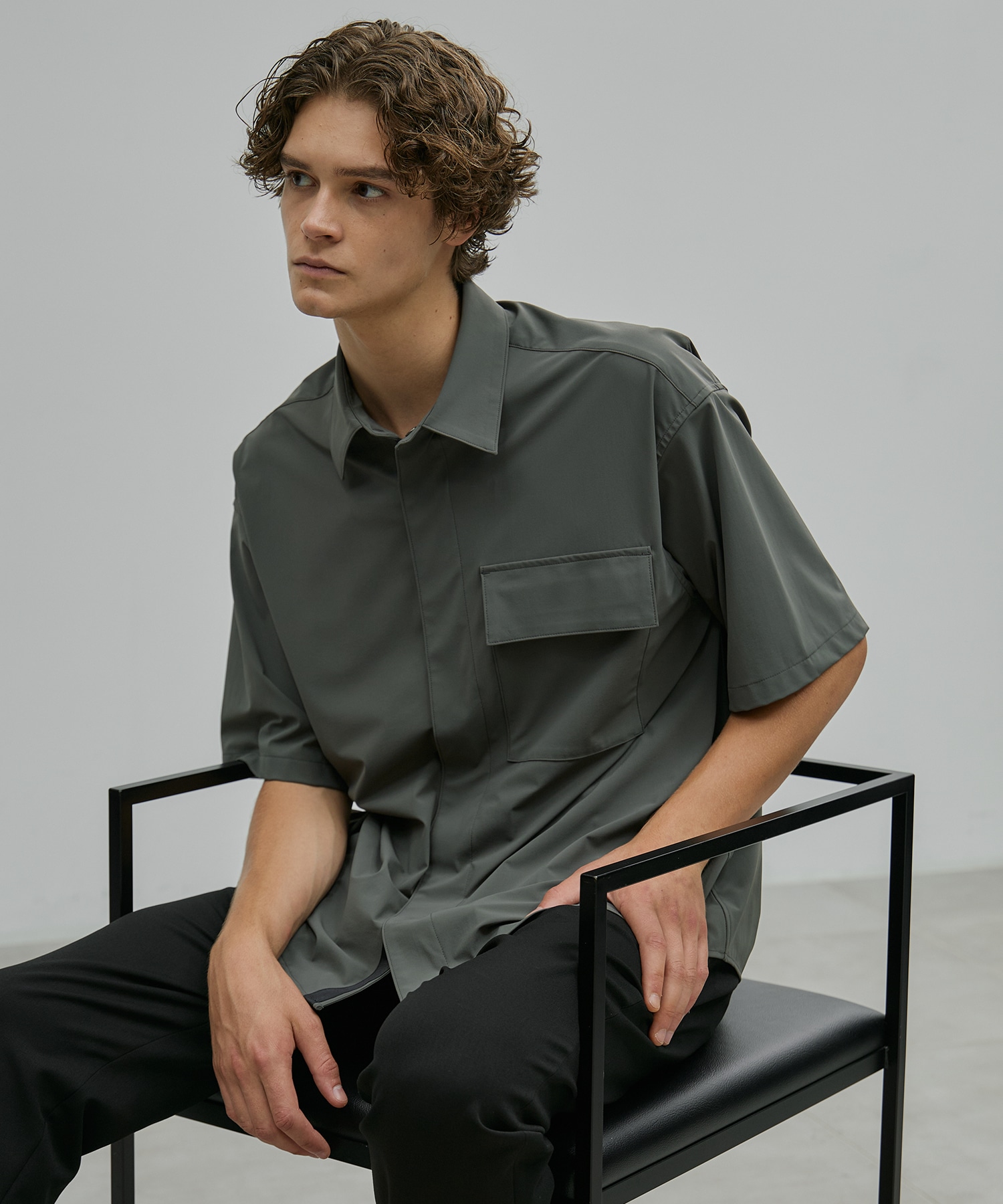 DARK GREY