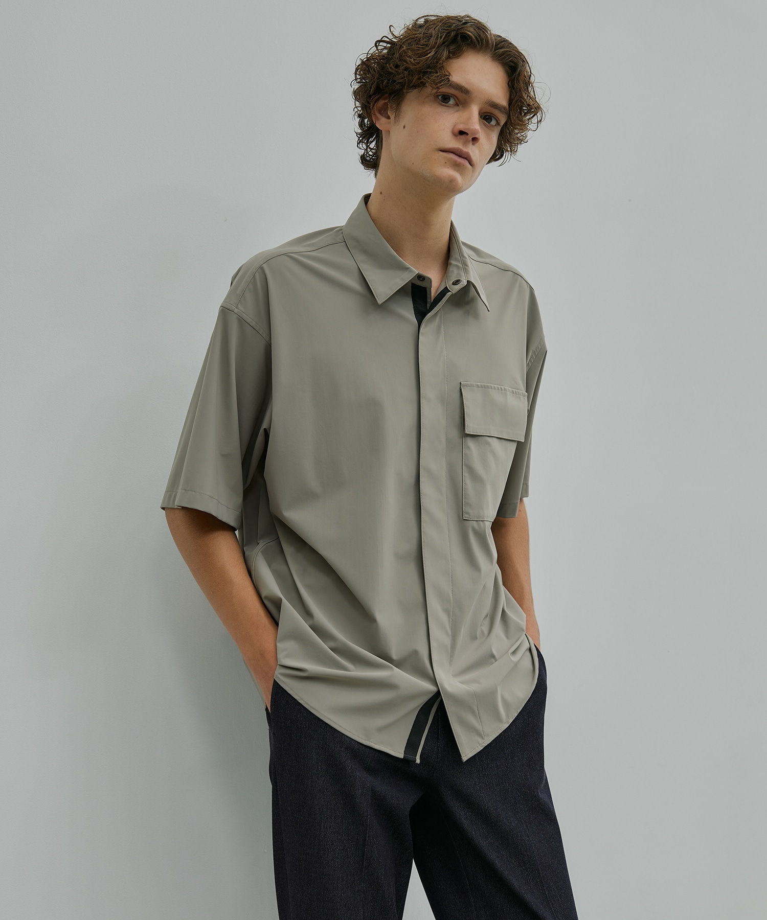 GREY BEIGE