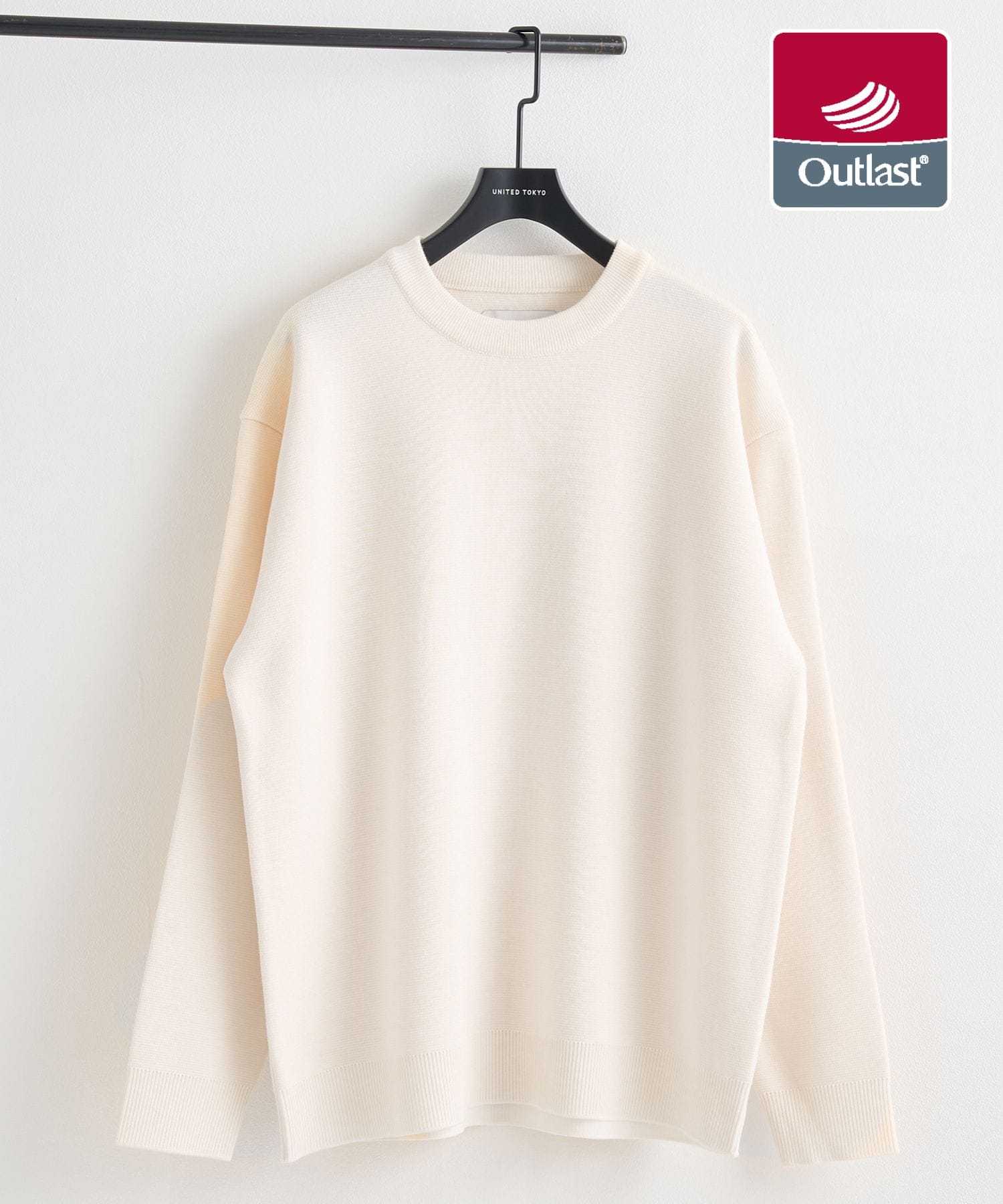 OFF WHITE