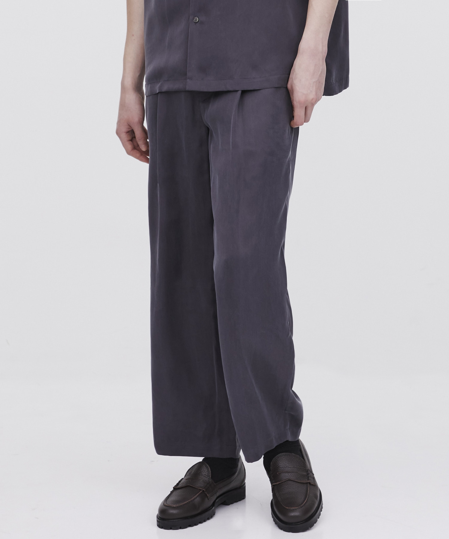 DARK GREY