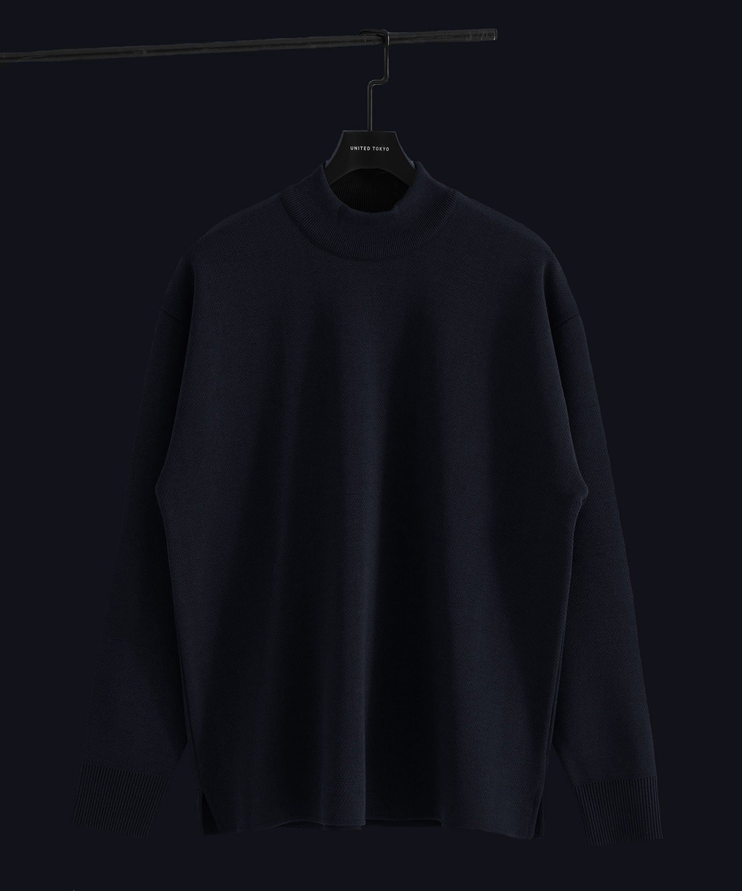 DARK NAVY