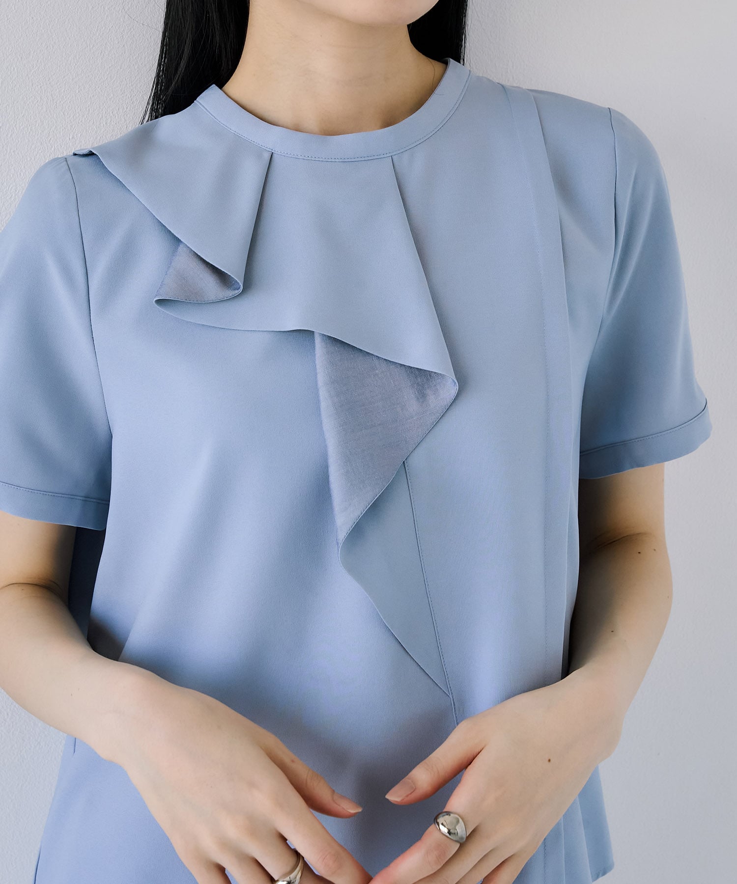 LIGHT BLUE