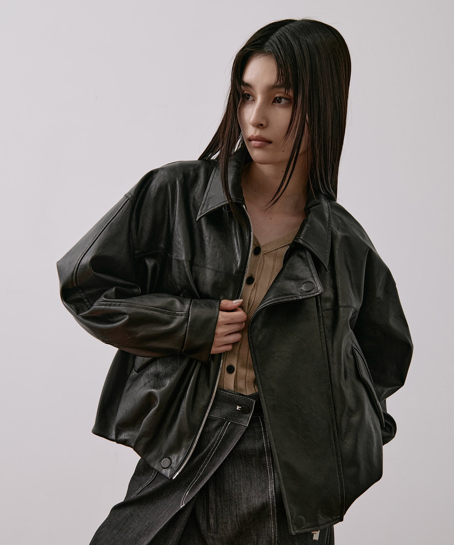 コクーンレザーボンバージャケット(1 BLACK): : ウィメンズ