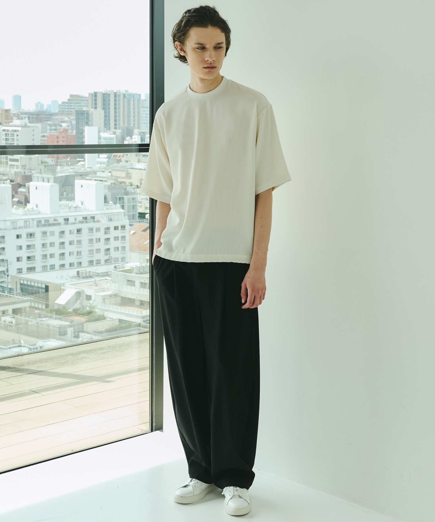 ハイツイスト バレルチノパンツ
