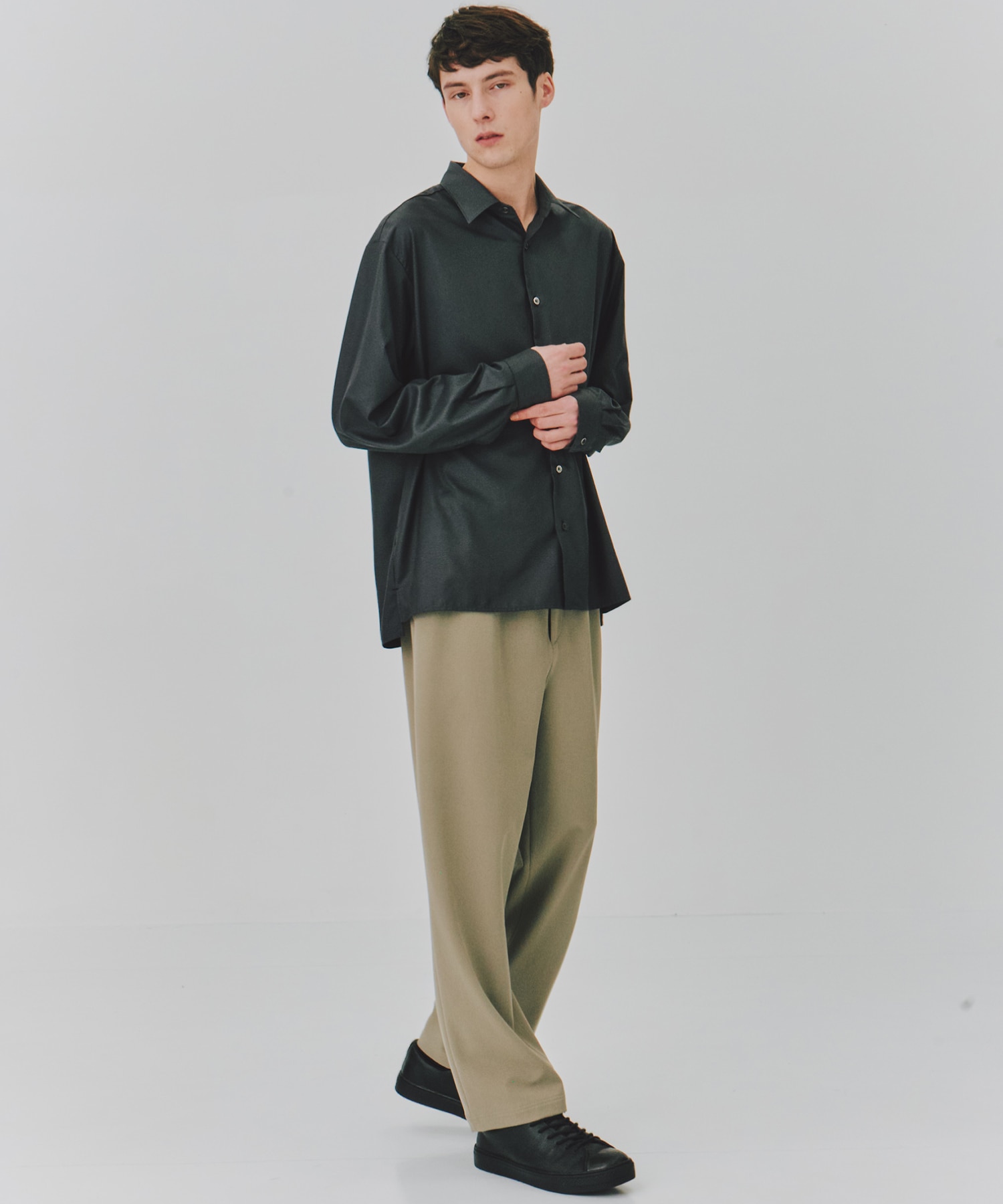【一部店舗限定】DRY RAYON  リラックスシャツ