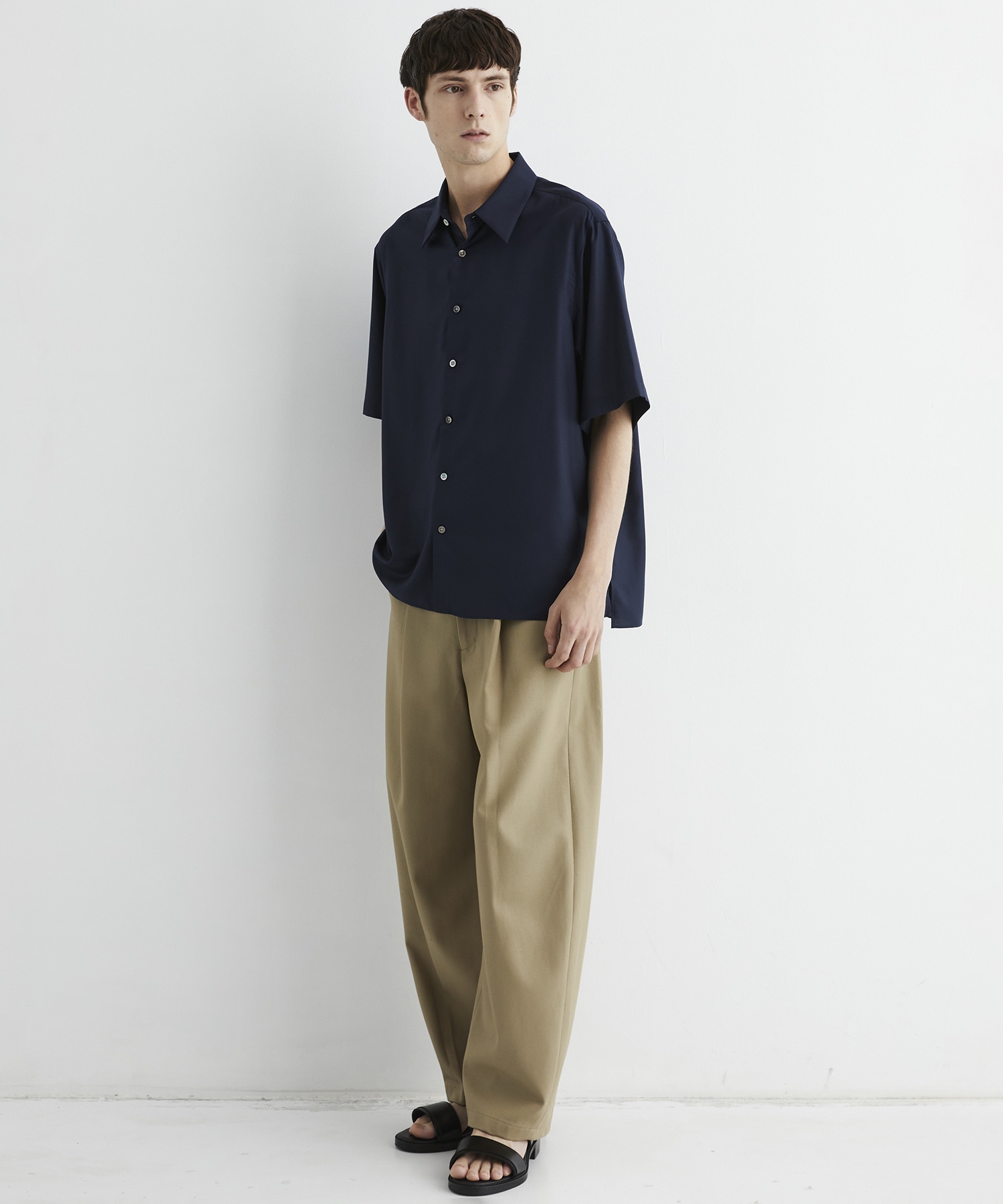 ハイツイスト バレルチノパンツ