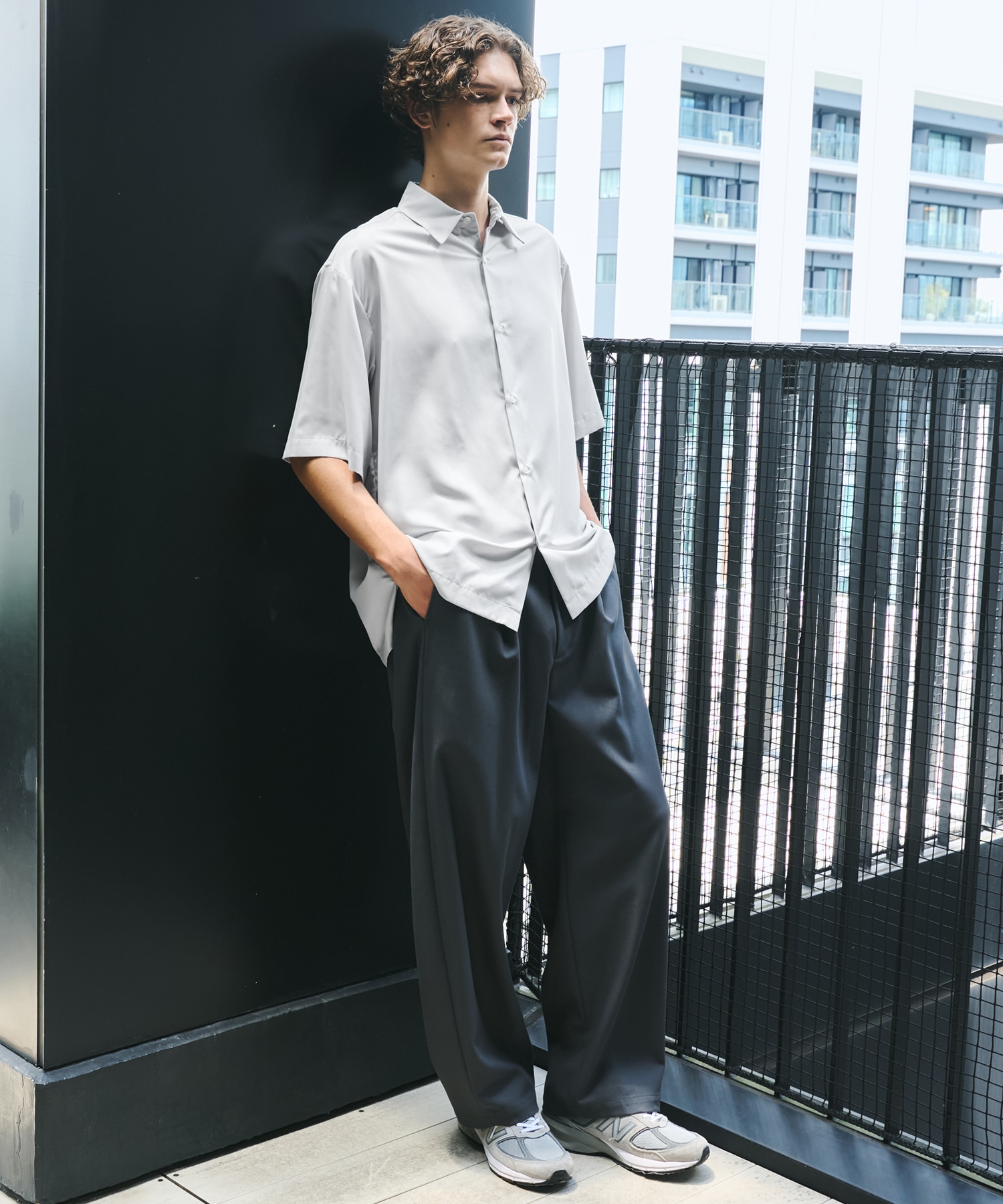 〈一部店舗限定〉DRY RAYON  ショートスリーブシャツ