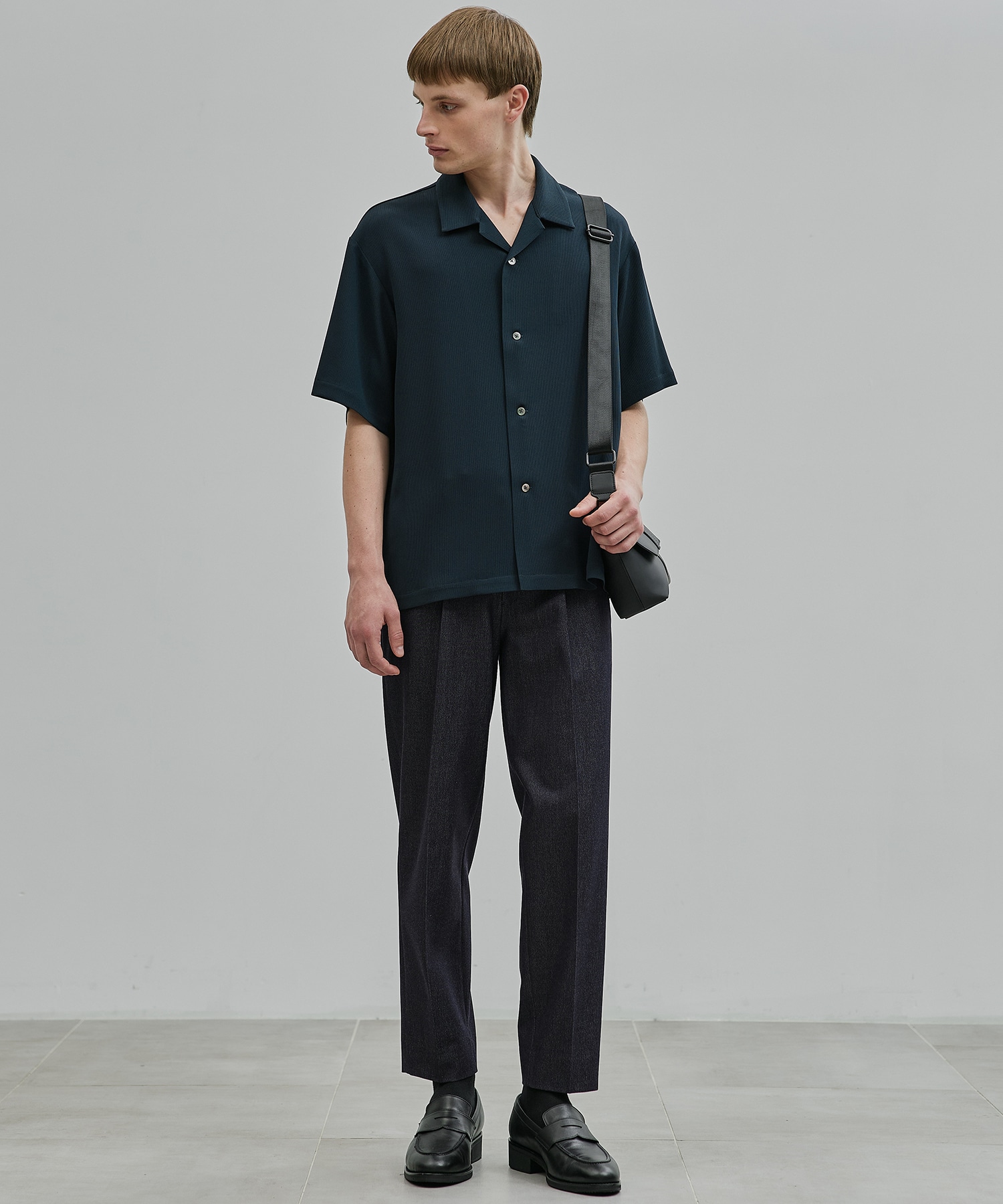 COLD DRY PLEATS オープンカラーシャツ