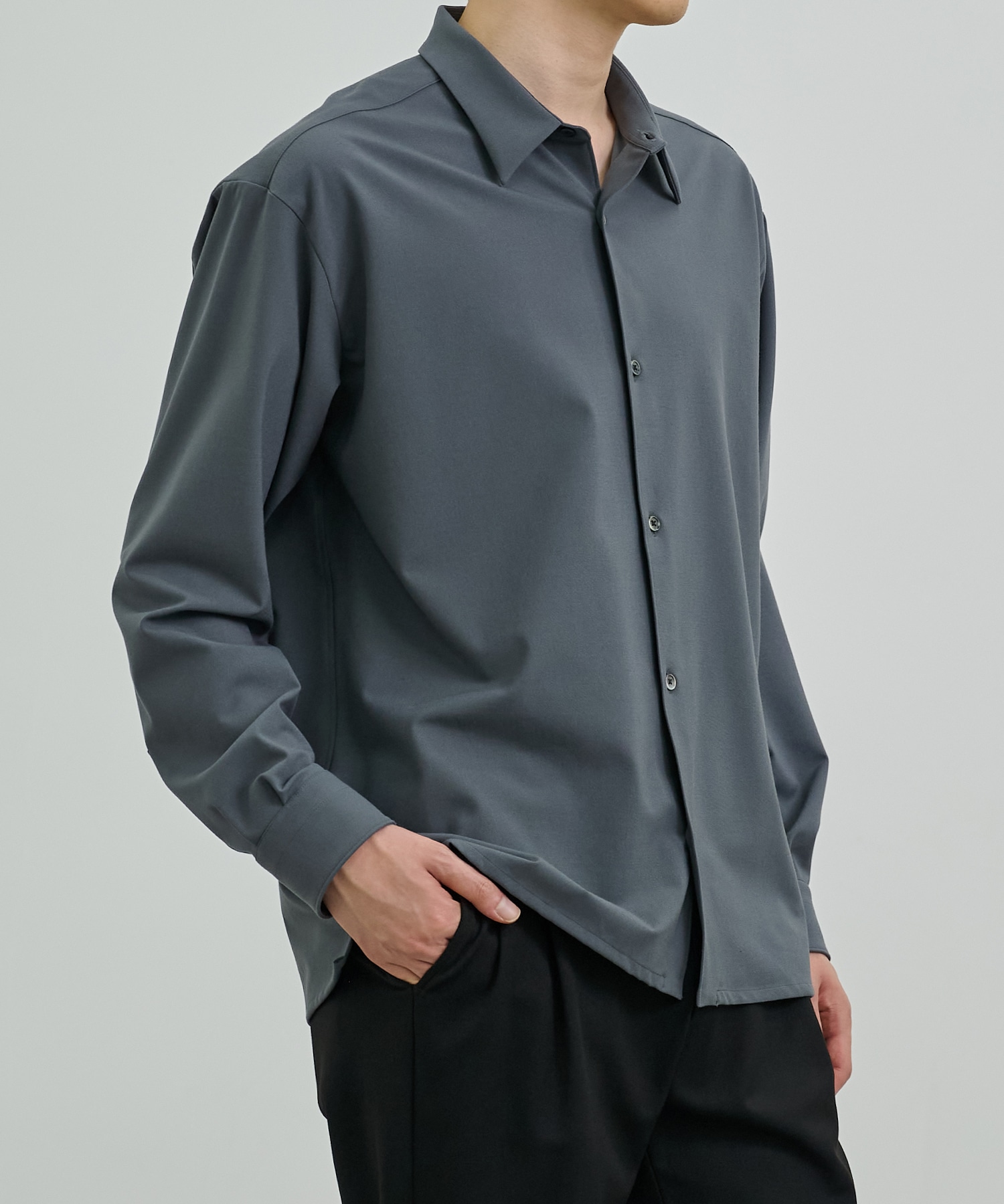 〈新発売〉アウトラストロングスリーブシャツ