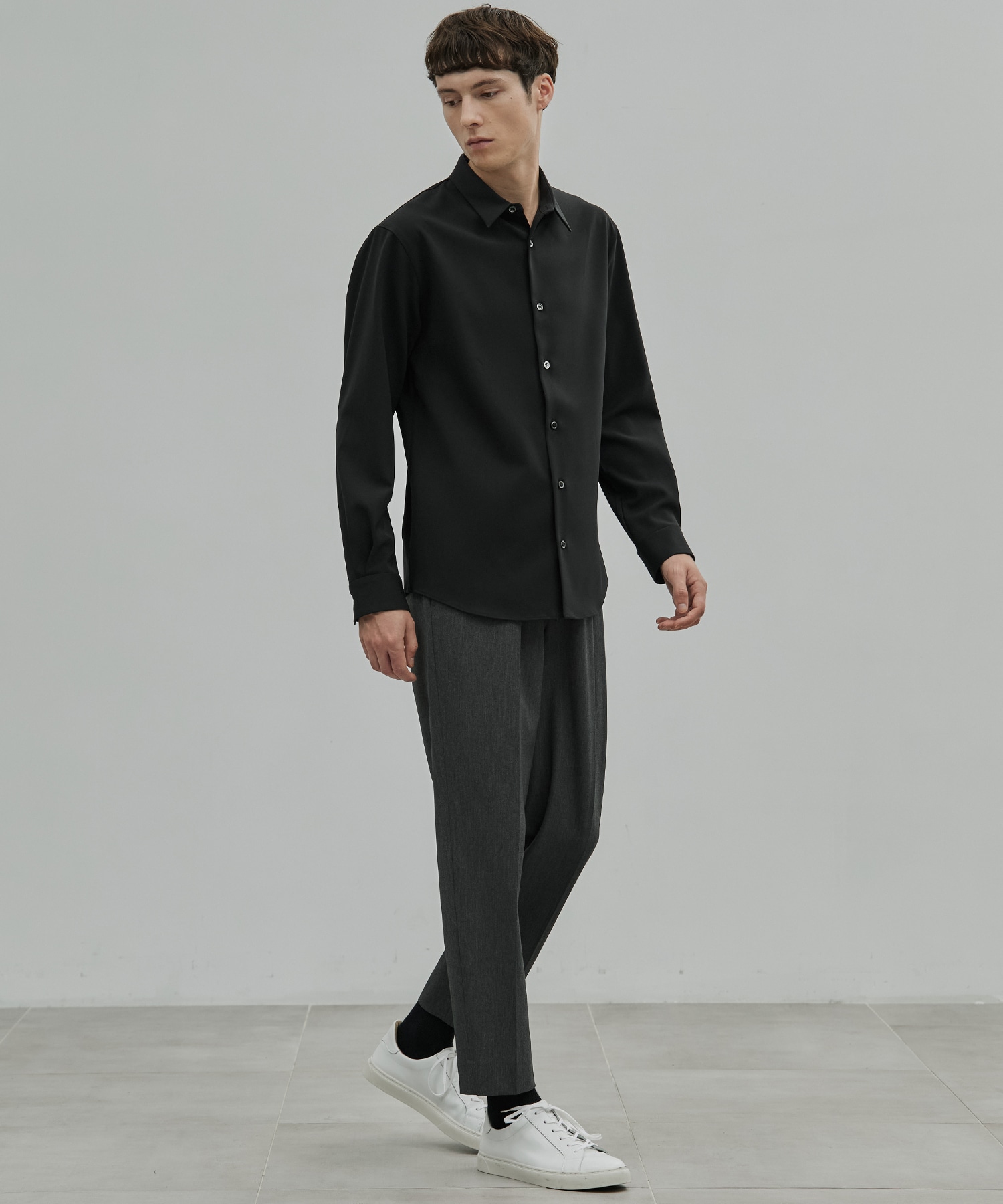 〈新発売〉Dry Twist レギュラーカラーシャツ