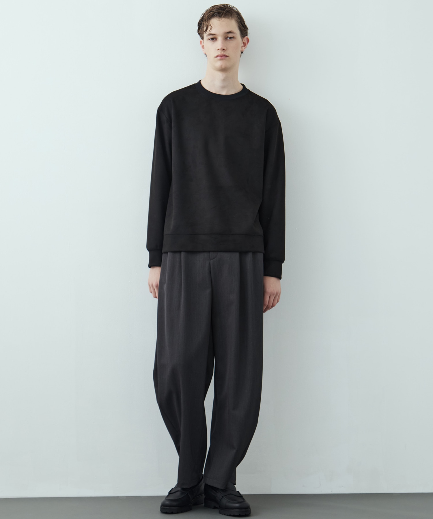 〈残りわずか〉MICRO SUEDE クルーネックプルオーバー