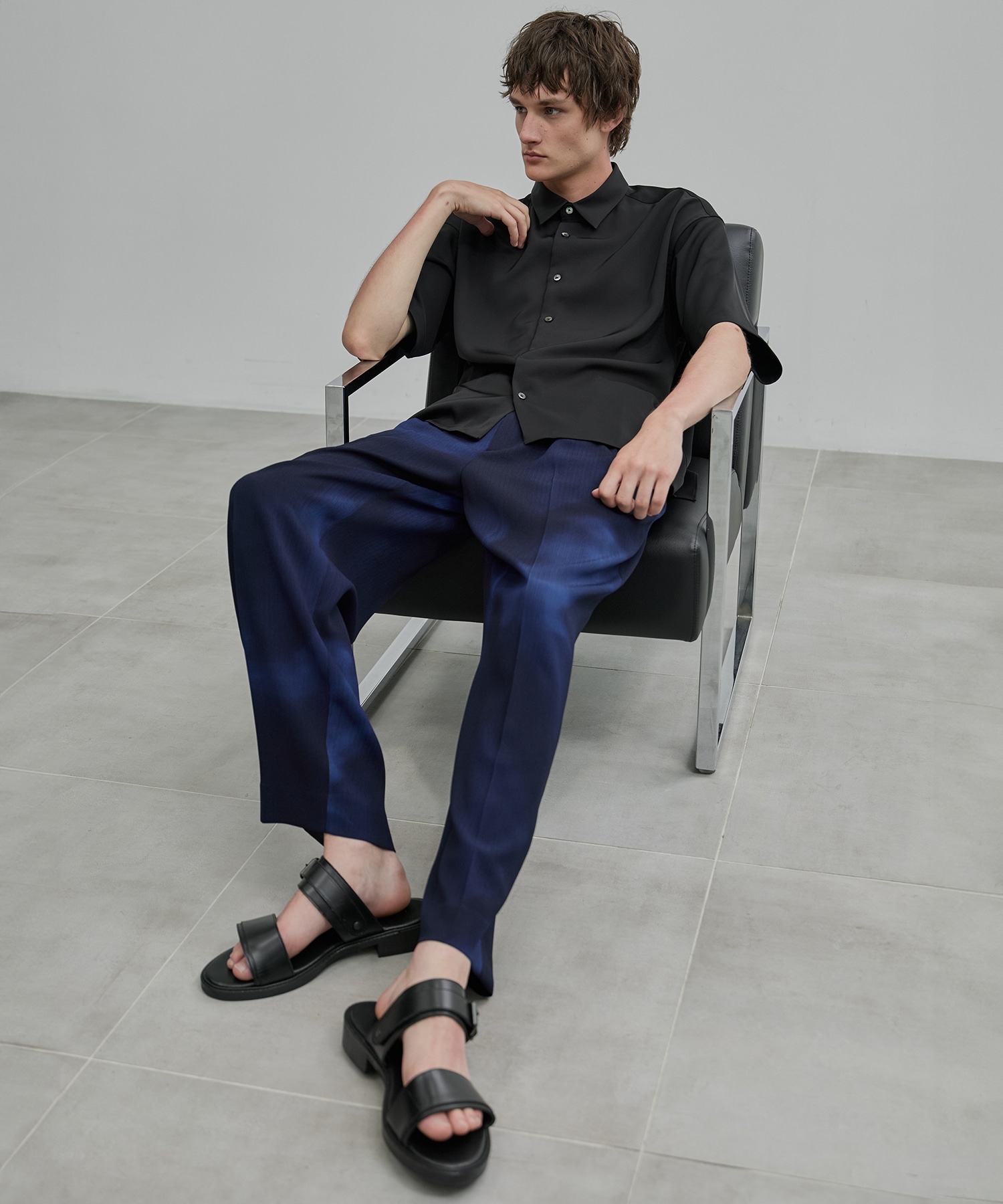 〈新発売〉COLD DRY GRADATION PLEATS 2タックイージーパンツ