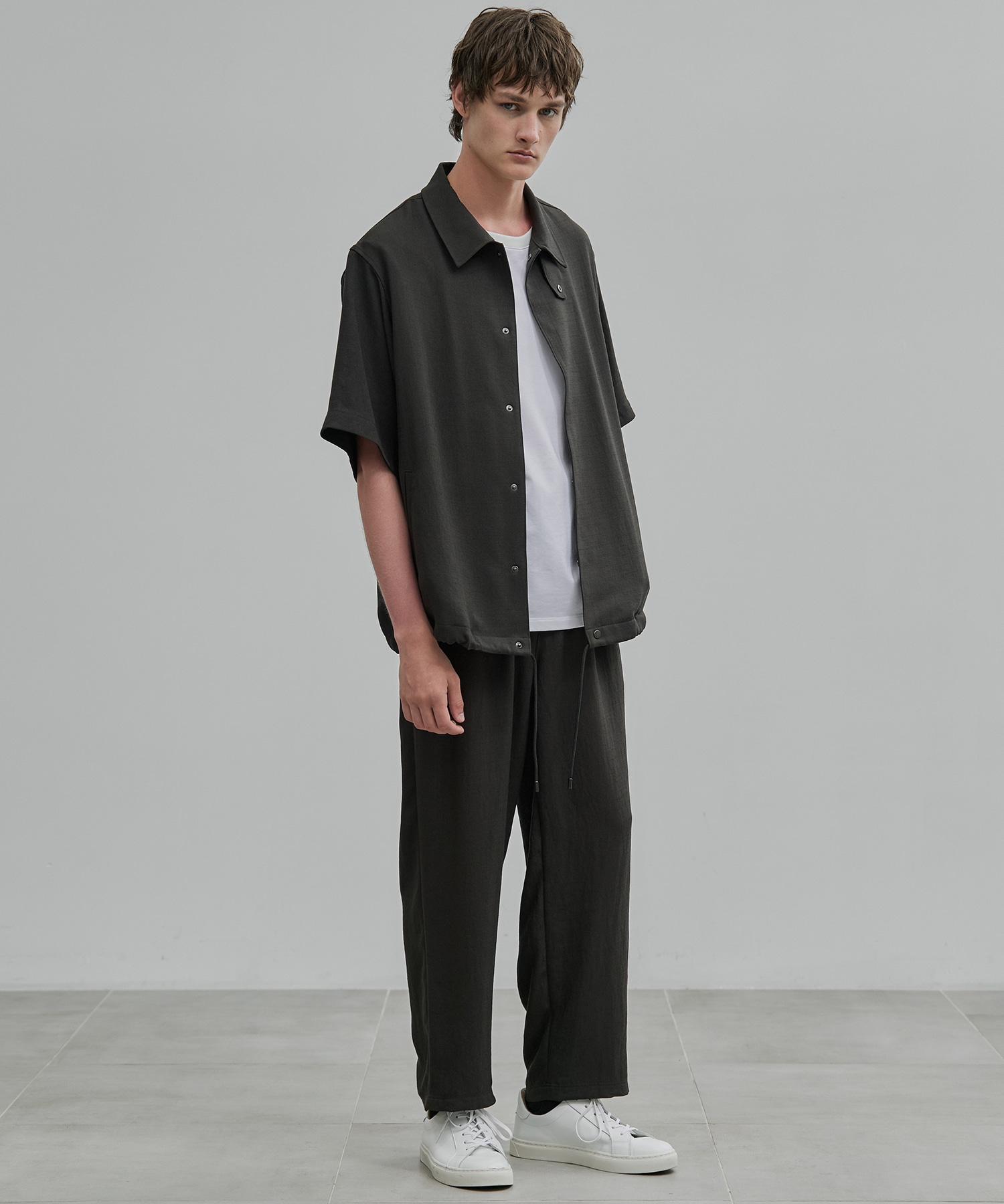 〈新発売〉MODERN SILK LINEN イージーパンツ