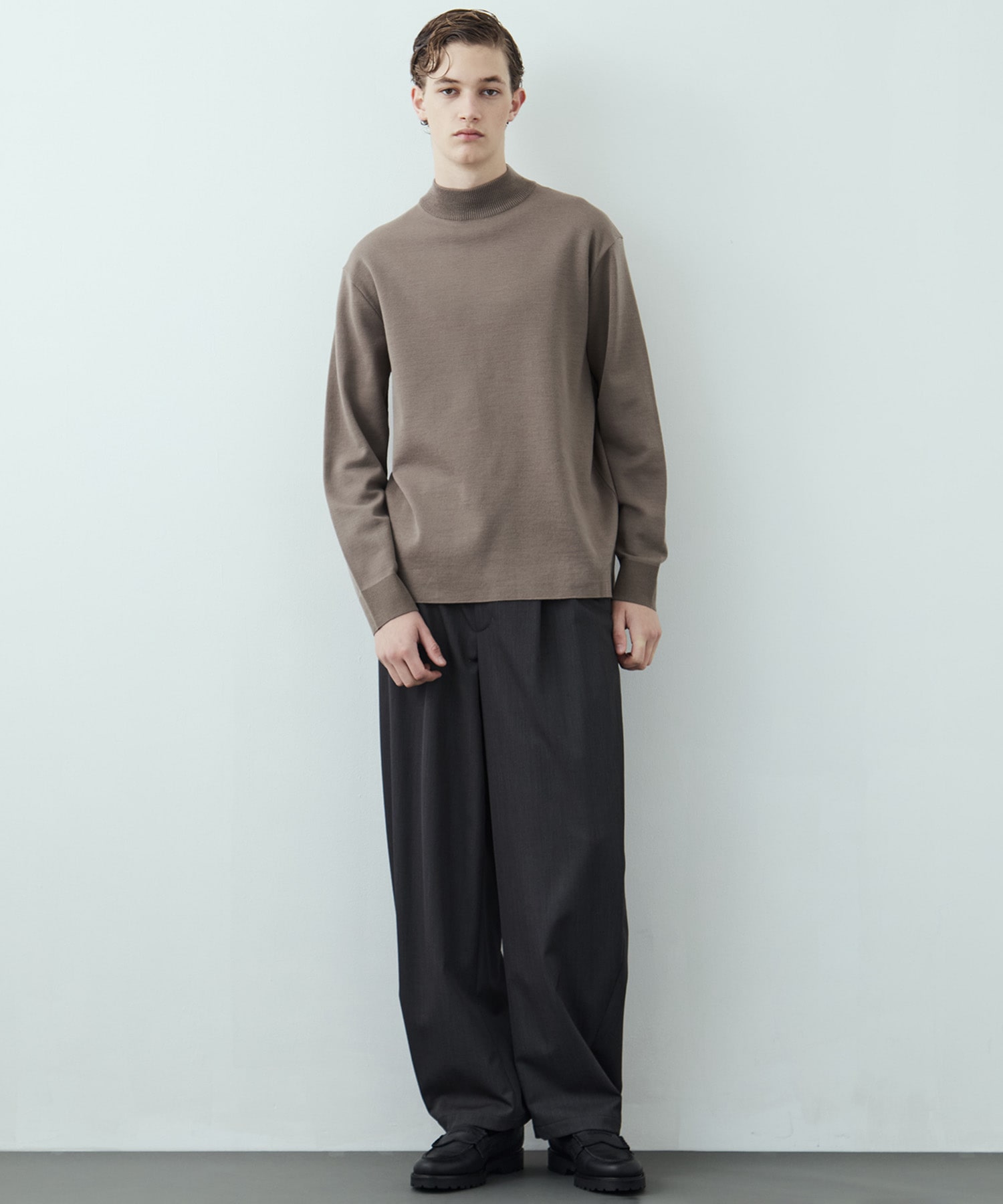 18Gウールミラノリブモックネックニット