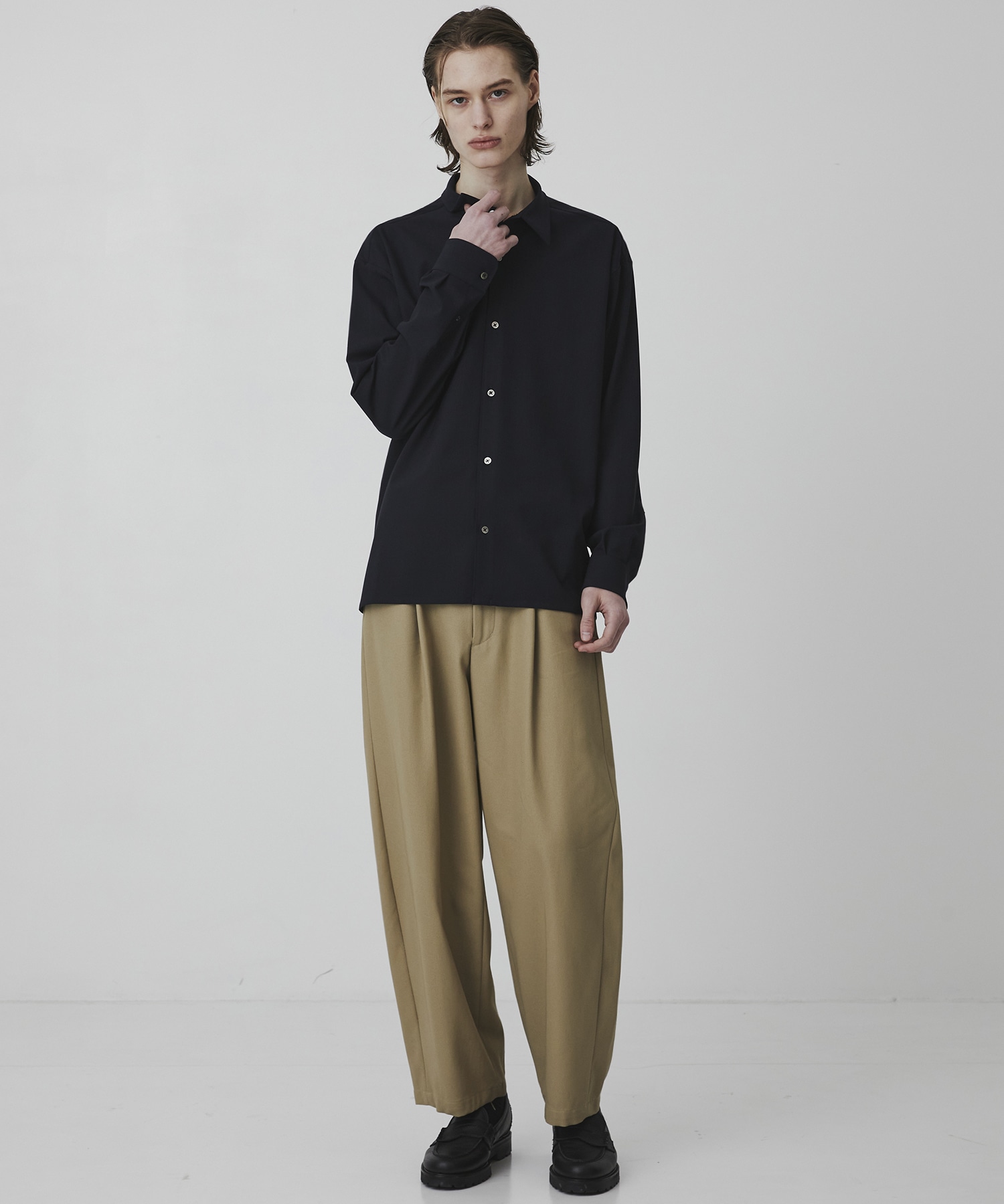 アウトラストロングスリーブシャツ