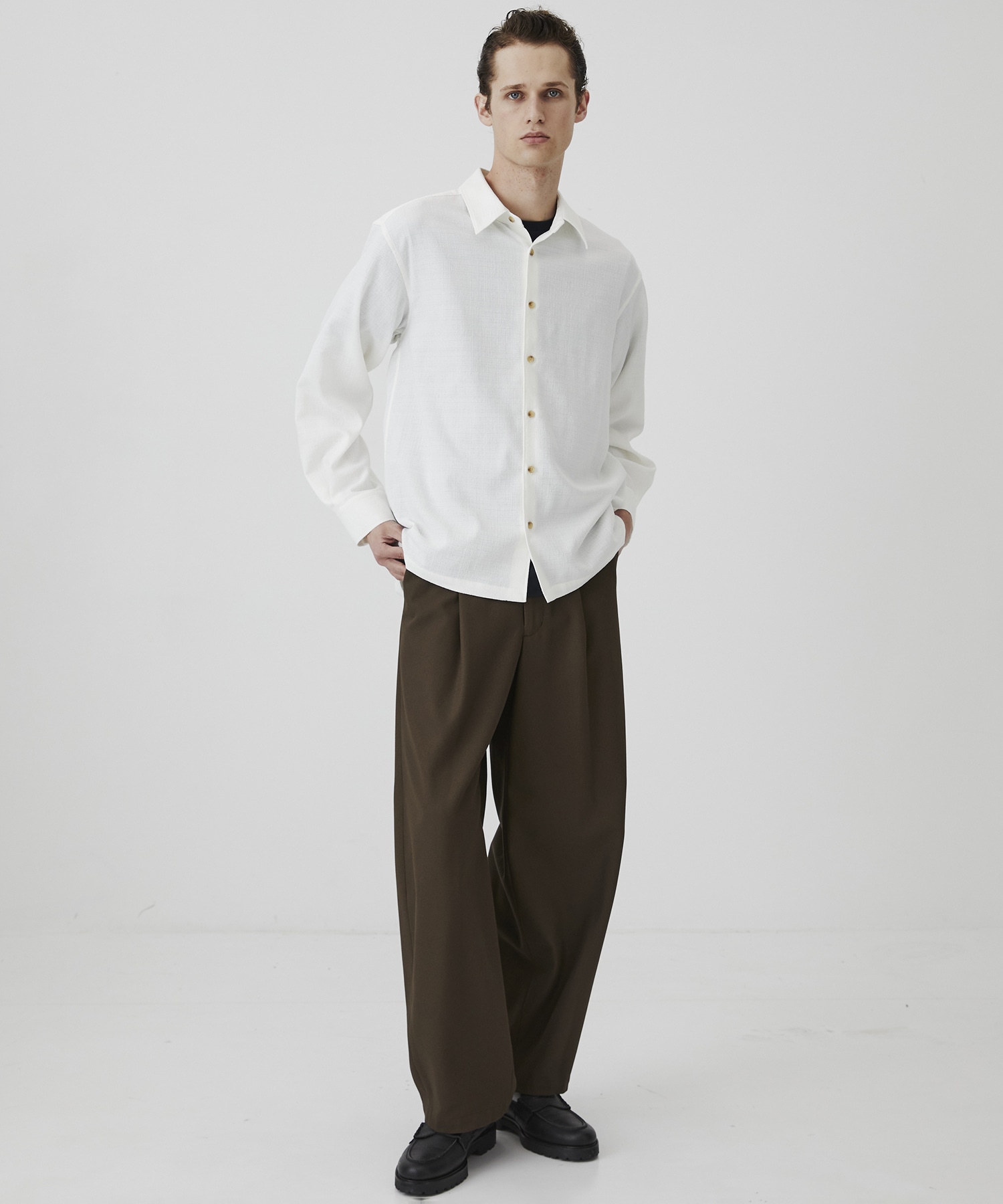〈残りわずか|再入荷なし〉LIGHT TWEED ロングスリーブシャツ