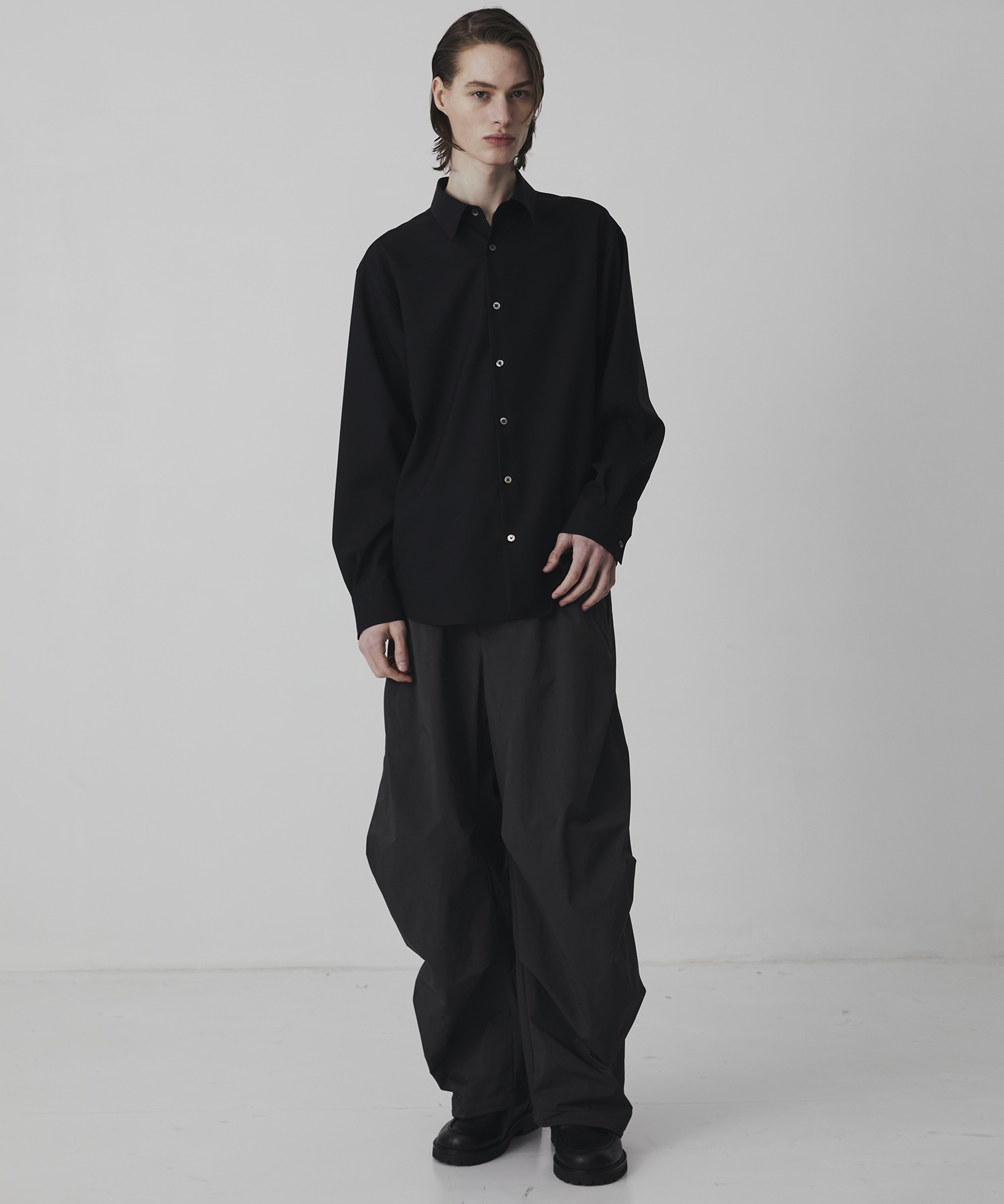 〈2026SS〉LIGHT DOLPHIN ワイドパラシュートパンツ