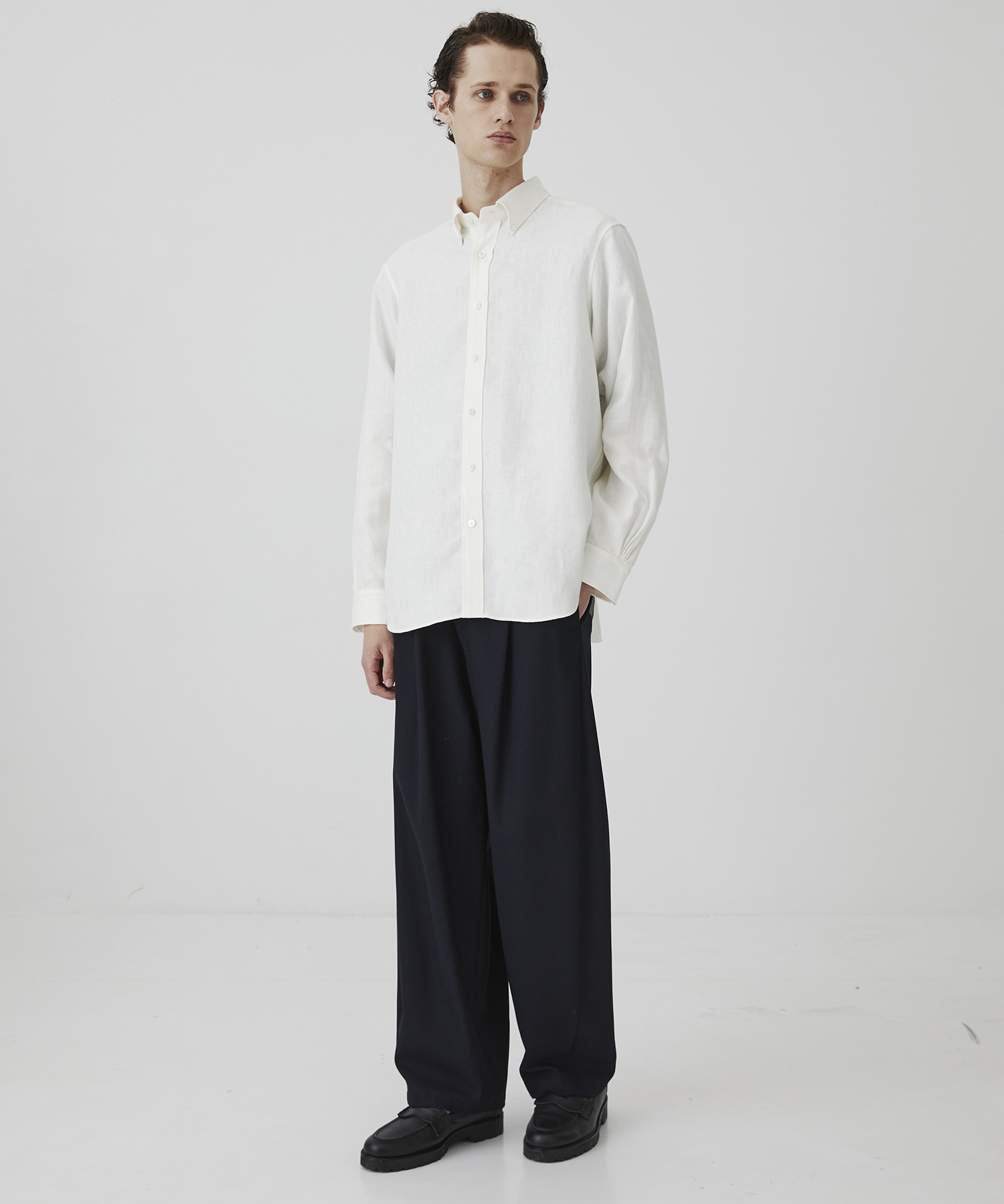 LINEN AMUNDSEN B.D SHIRT