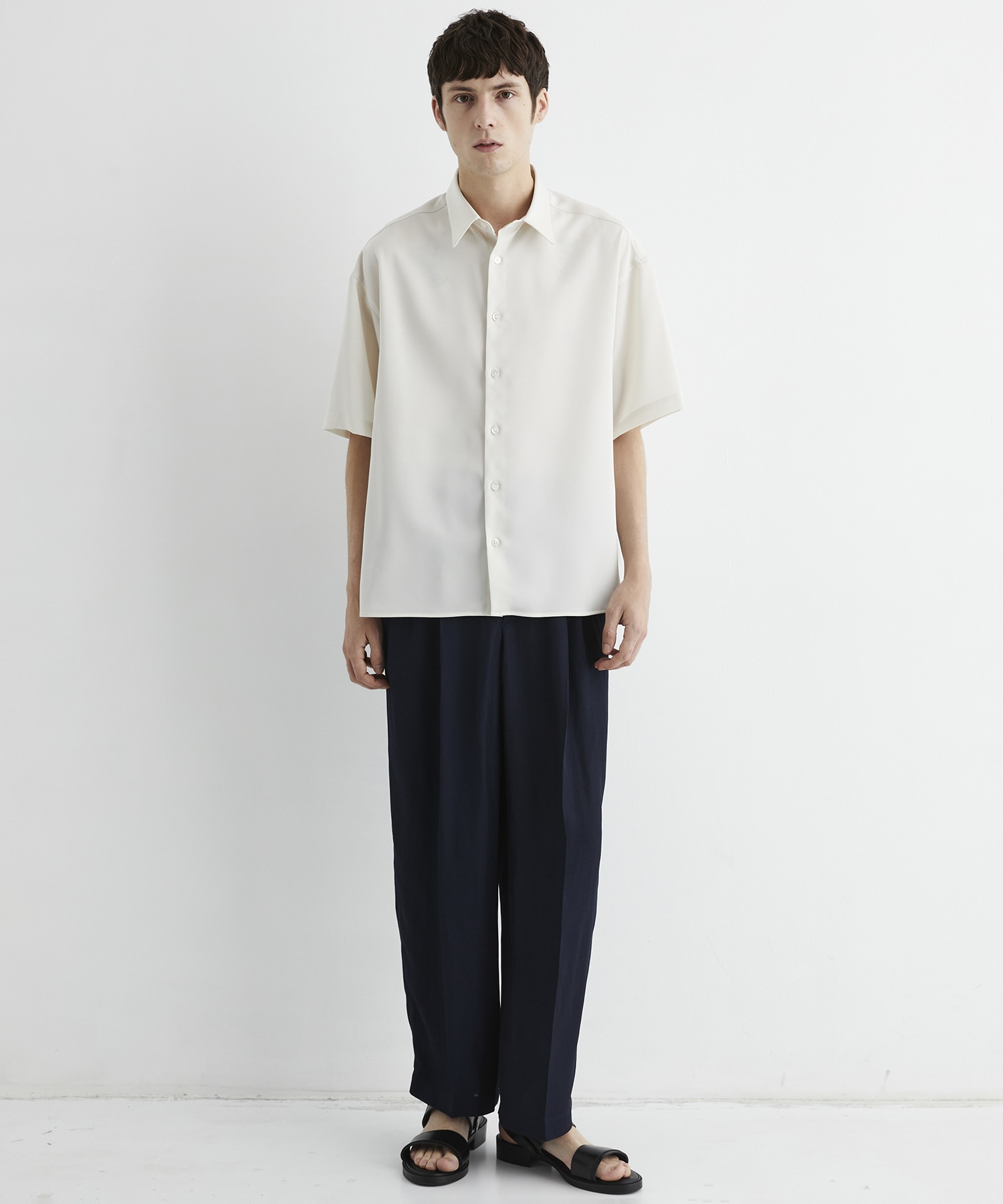 【専用】UNITED TOKYO COLD DRYショートスリーブシャツ 1 COLD DRY ショートスリーブシャツ(1 OFF WHITE): : メンズ｜UNITED