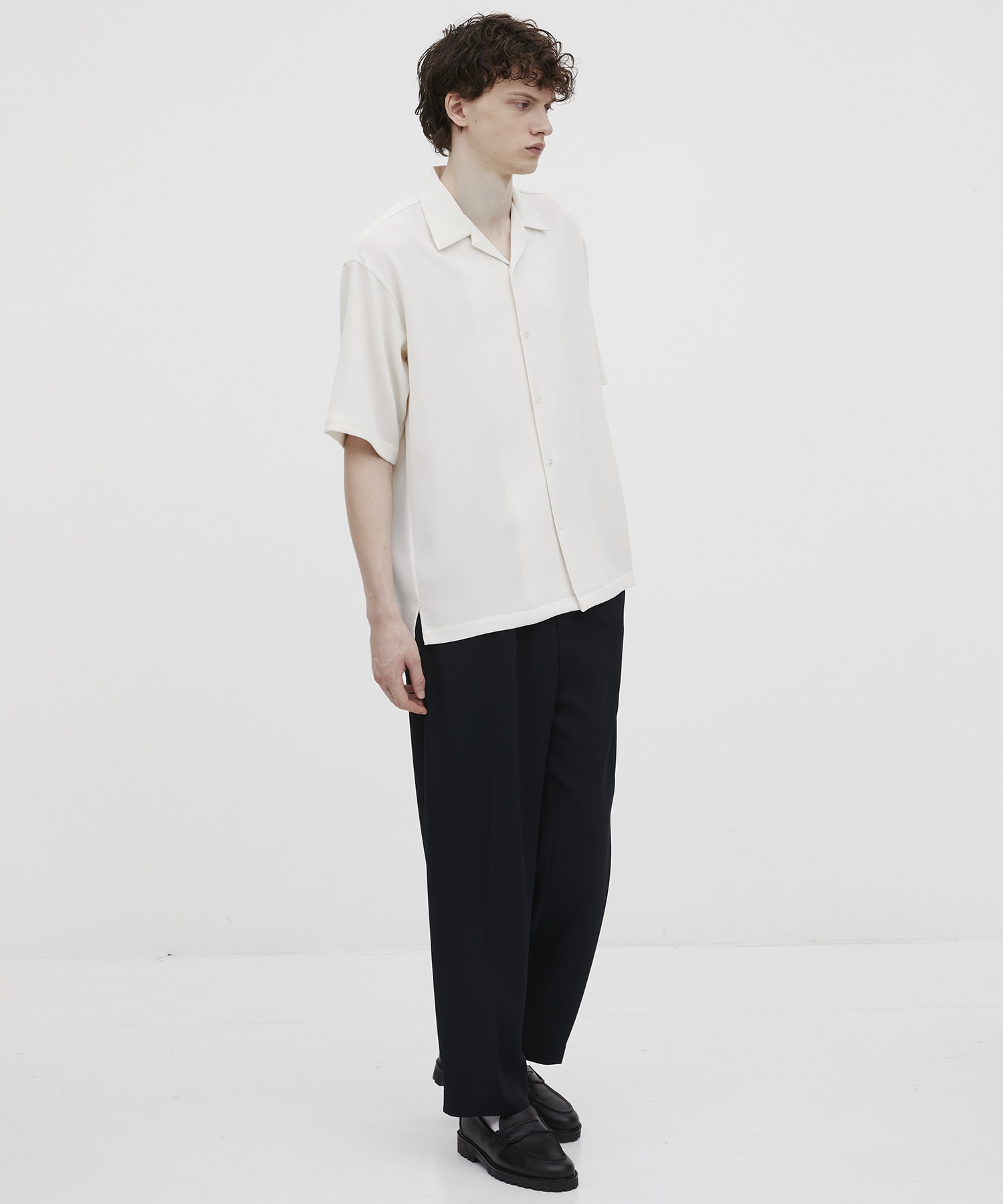 COLD DRY PLEATS オープンカラーシャツ